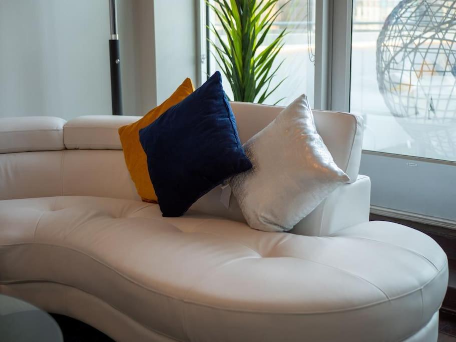 Downtown Luxe Skyline Haven. Apartment *
