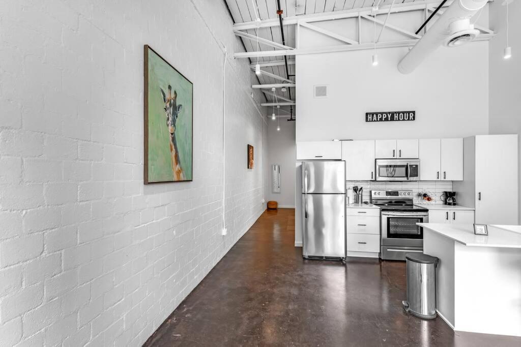 Deep Ellum Art Novea * Dallas