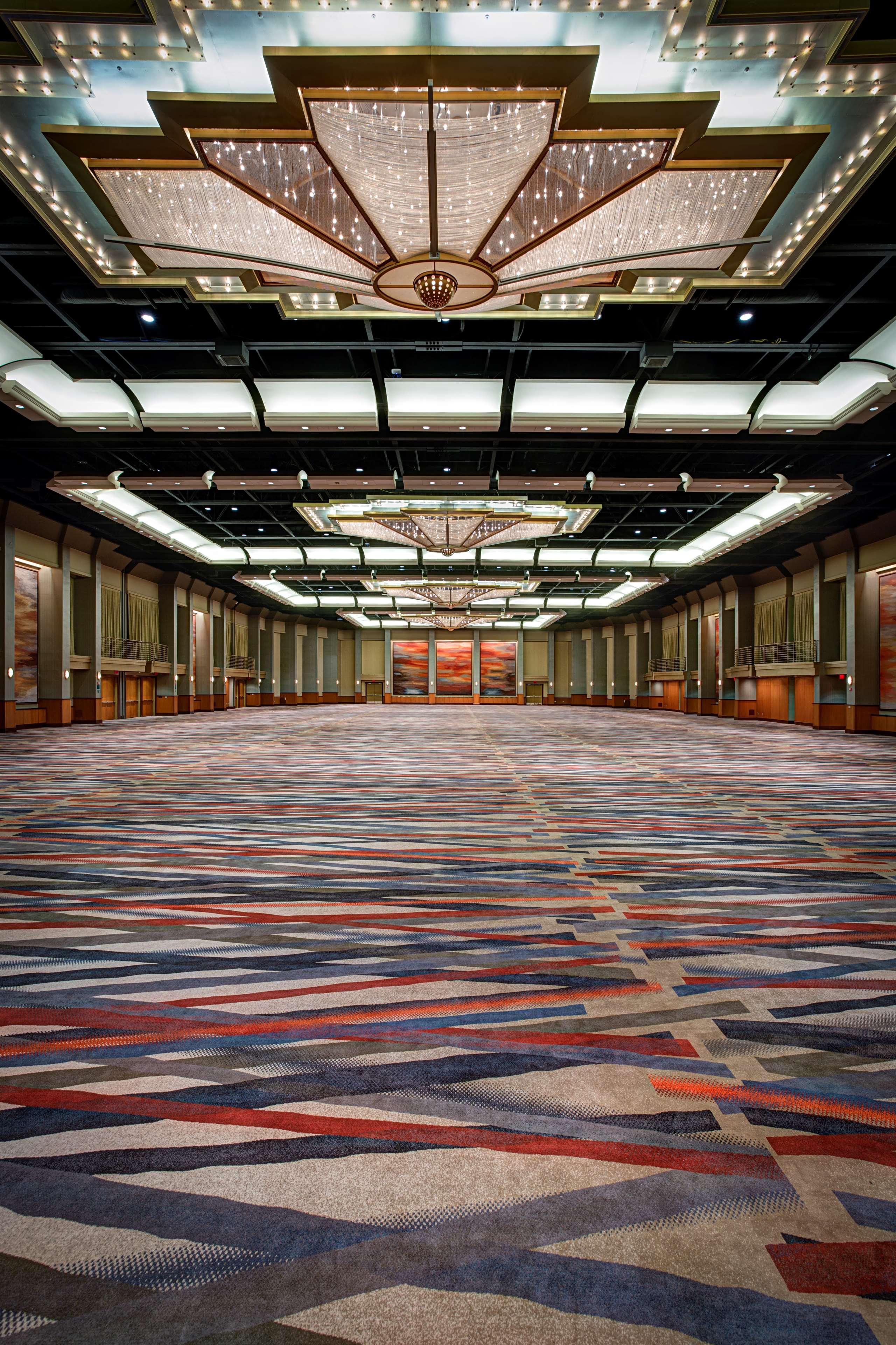 Hyatt Regency 4*
