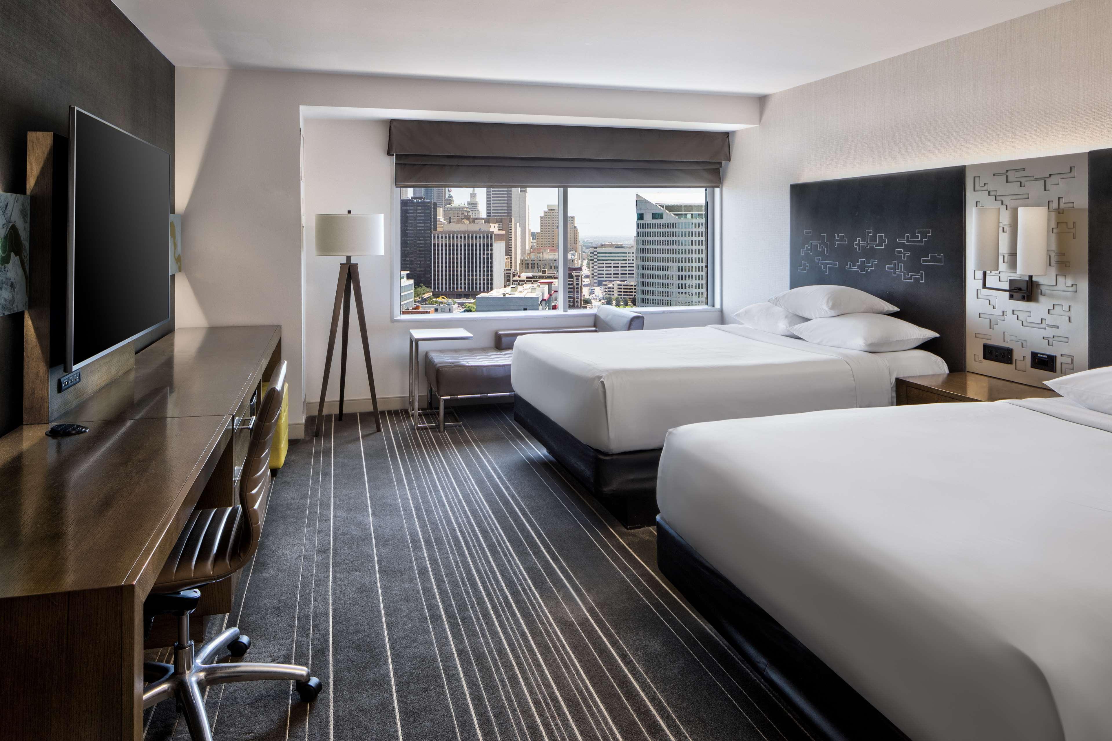Hyatt Regency Hotel 4*