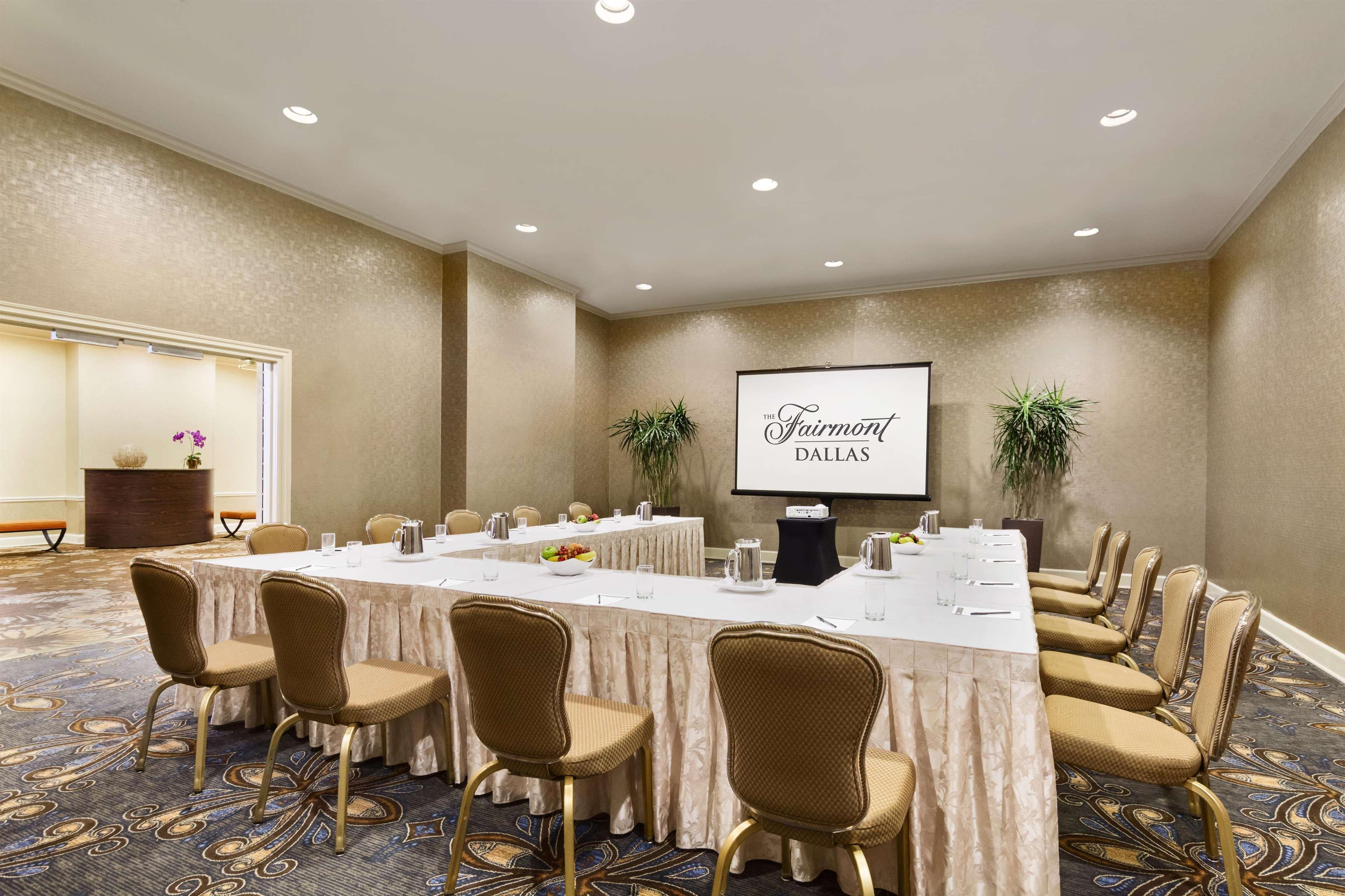 Fairmont Hotel 4*