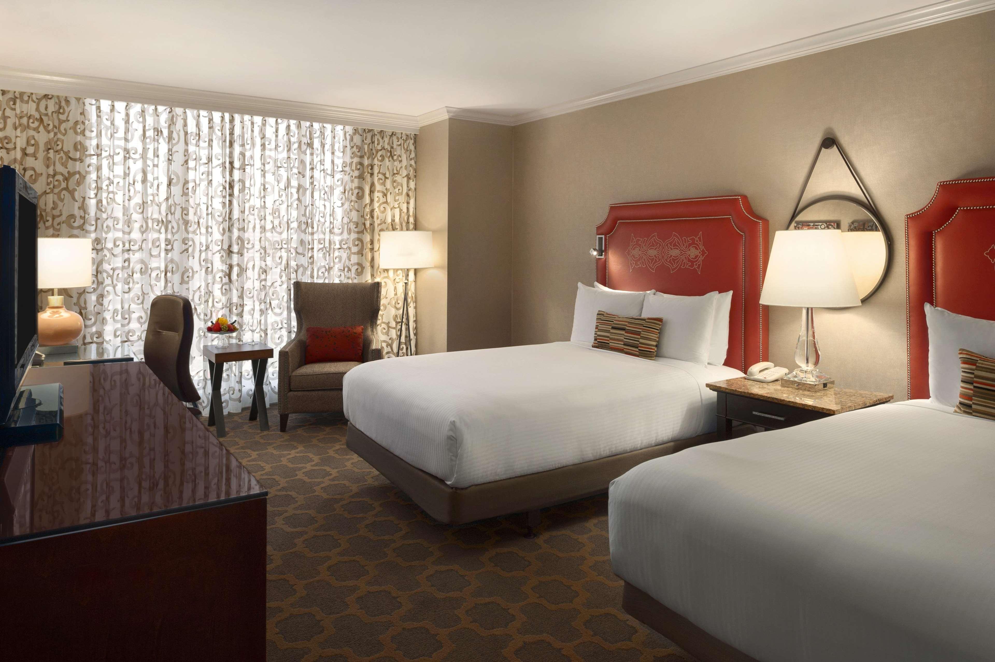 Fairmont 4*
