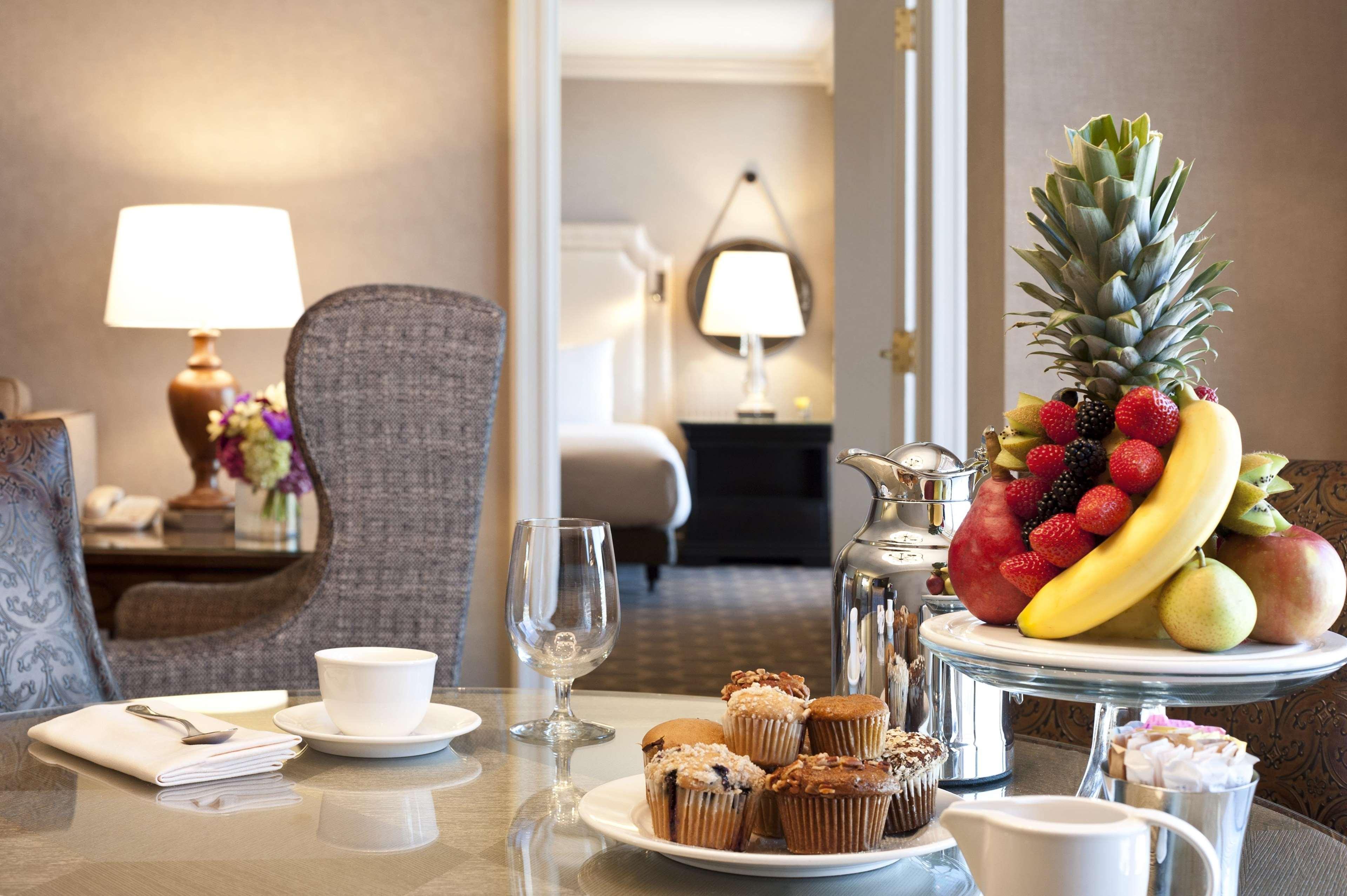 Fairmont Hotel 4*