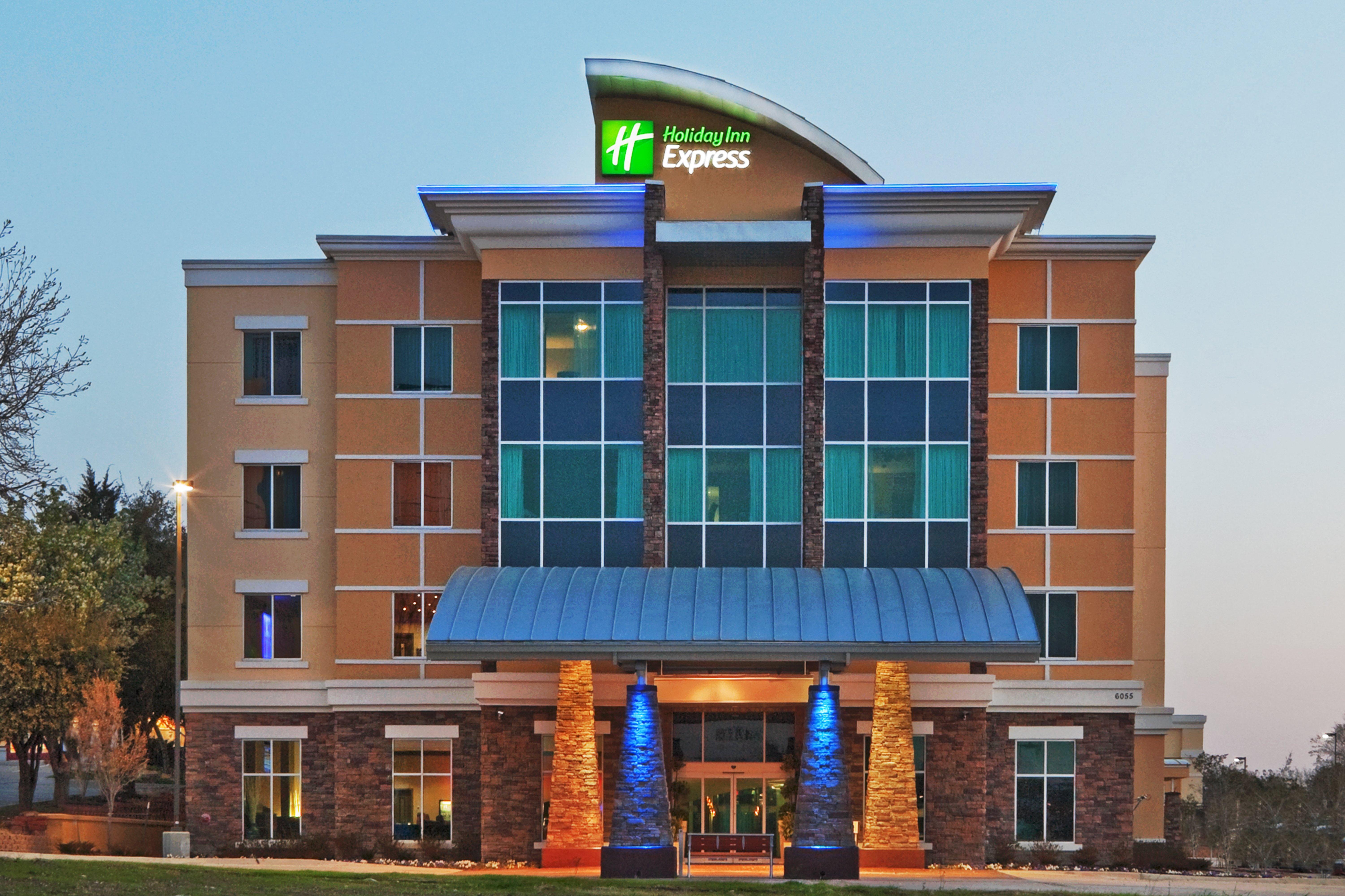 Hotel Doubletree By Hilton Near The Galleria