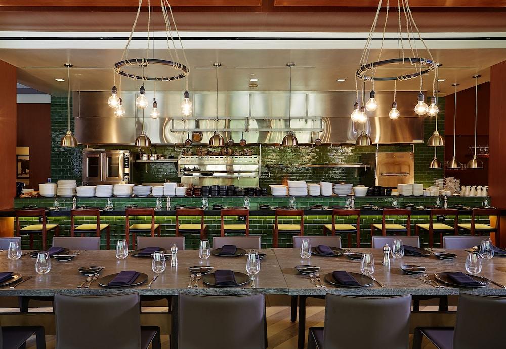 Hotel The Highland Dallas, Curio Collection By Hilton Dallas