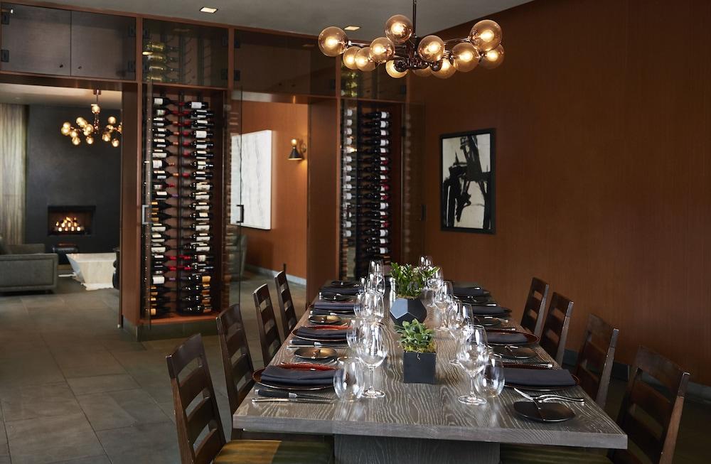 Hotel The Highland Dallas, Curio Collection By Hilton Dallas