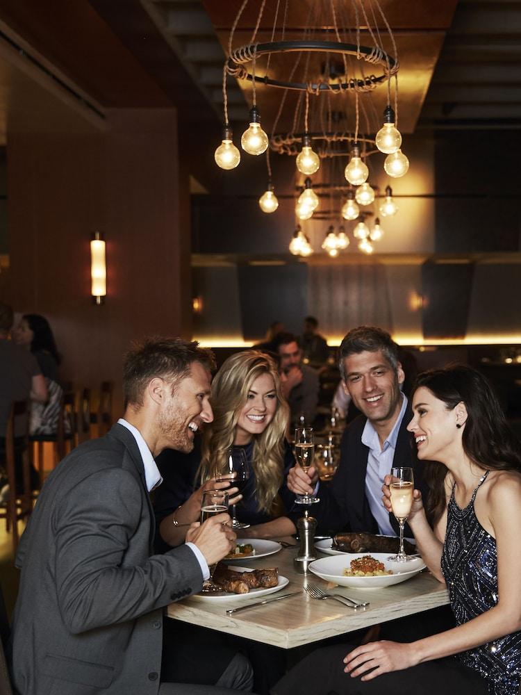 The Highland Dallas, Curio Collection By Hilton Dallas