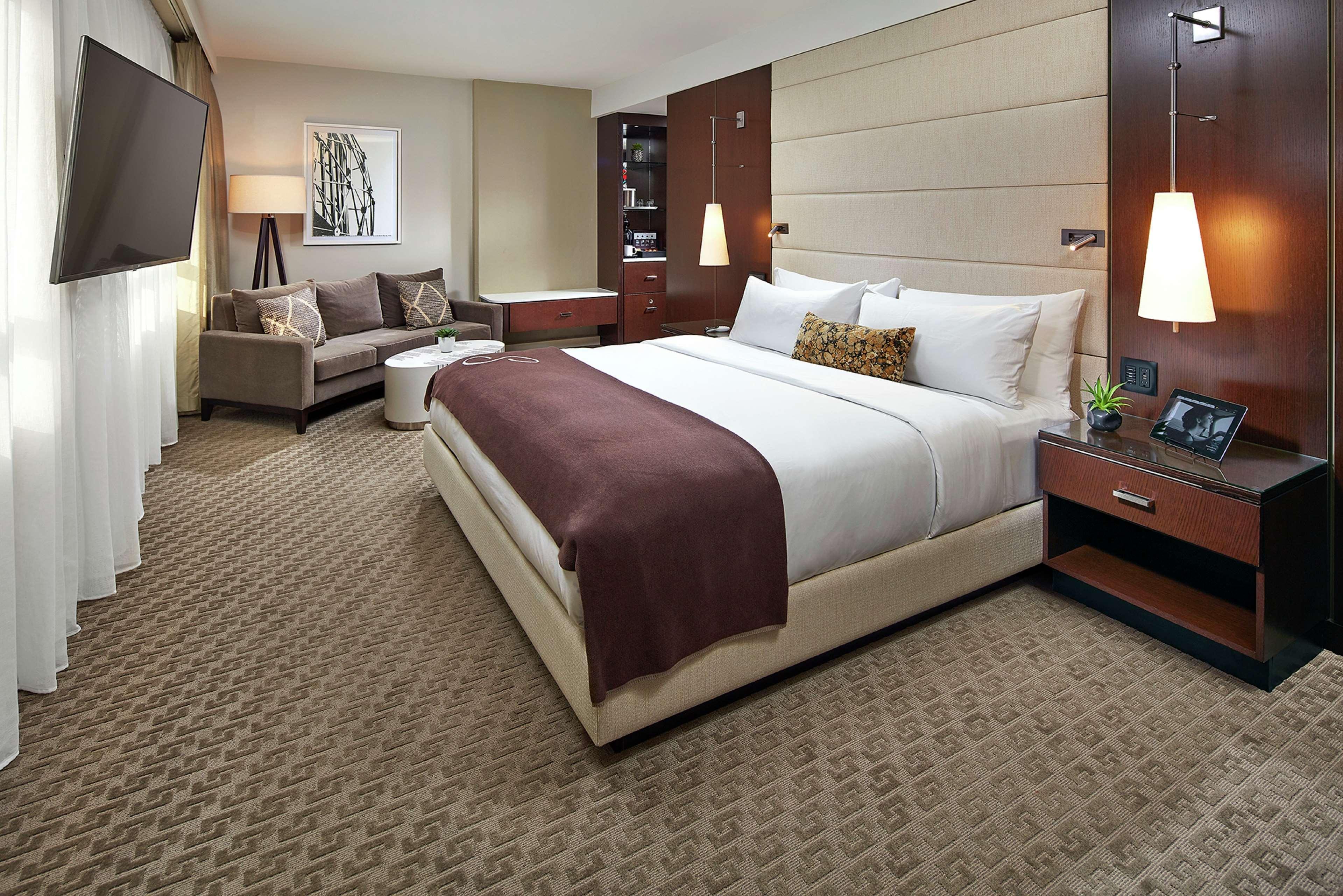 The Statler Dallas, Curio Collection By Hilton 4* Dallas
