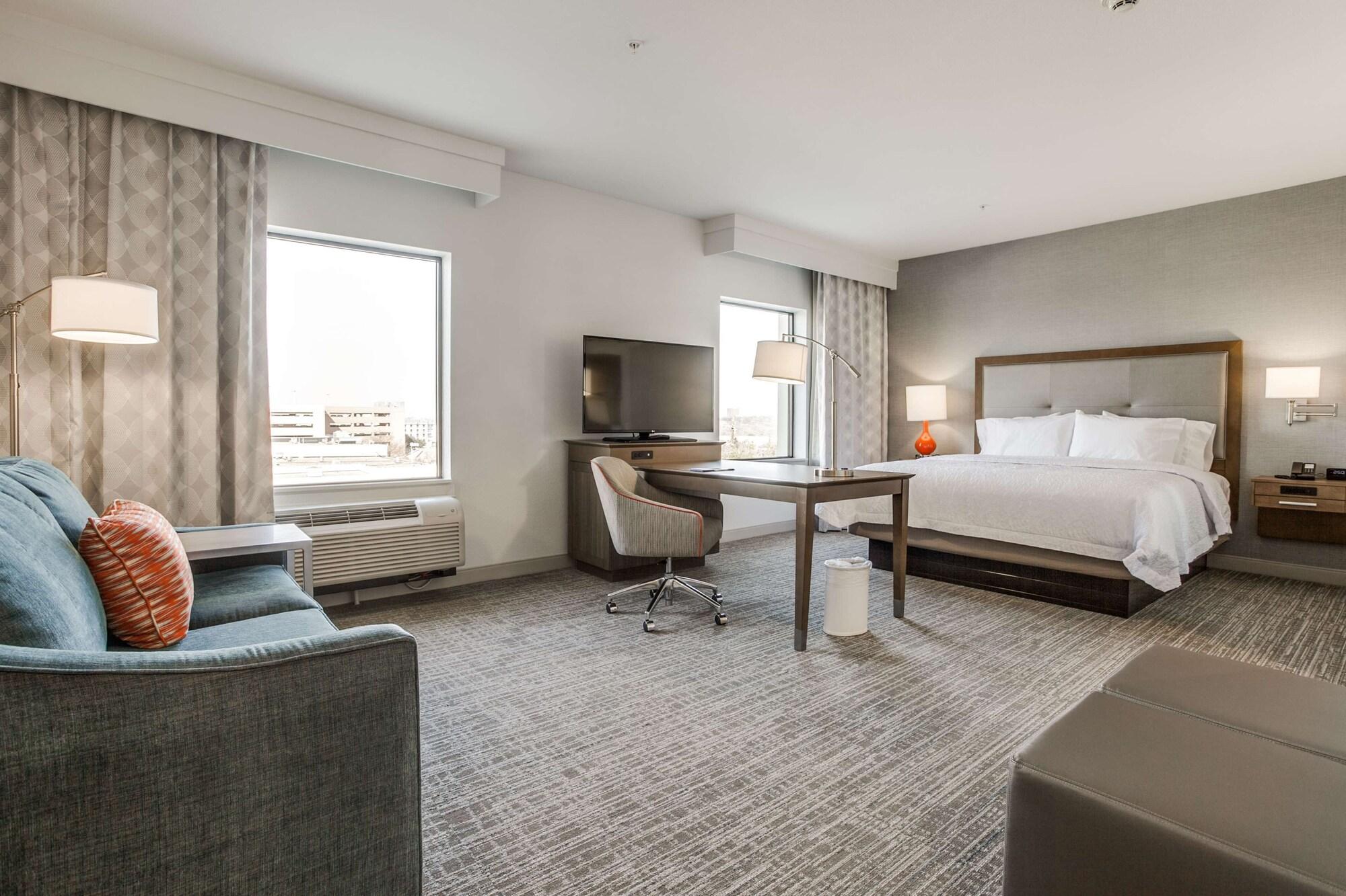 Hotel Hampton Inn & Suites Dallas-Central Expy/North Park Area