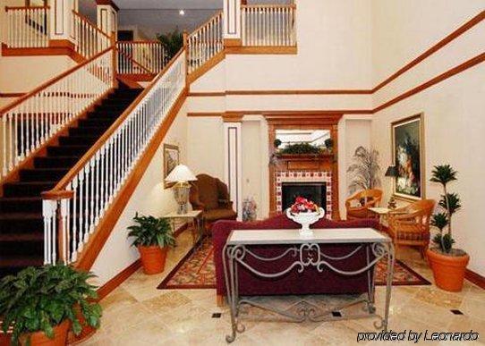 Hotel Quality & I-35 E-walnut Hill