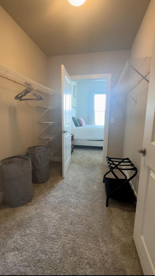 2 Bedroom 2 Full Bth In The Heart Of Dallas! Great Location! Apartment Dallas