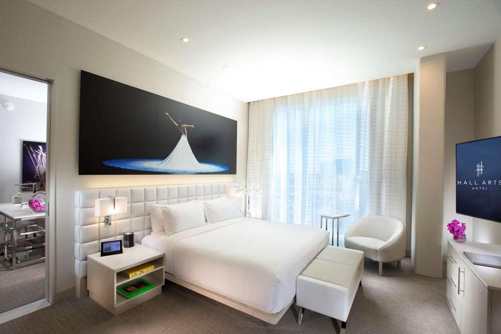 Hall Arts Dallas, Curio Collection By Hilton Hotel 5*