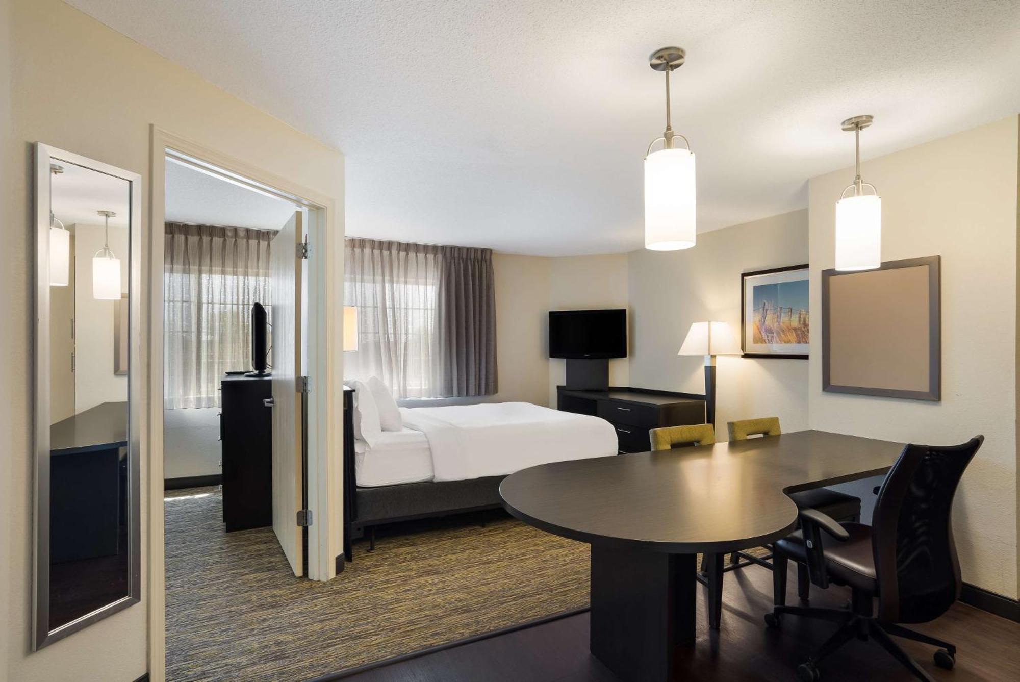 Sonesta Simply Galleria Hotel Dallas