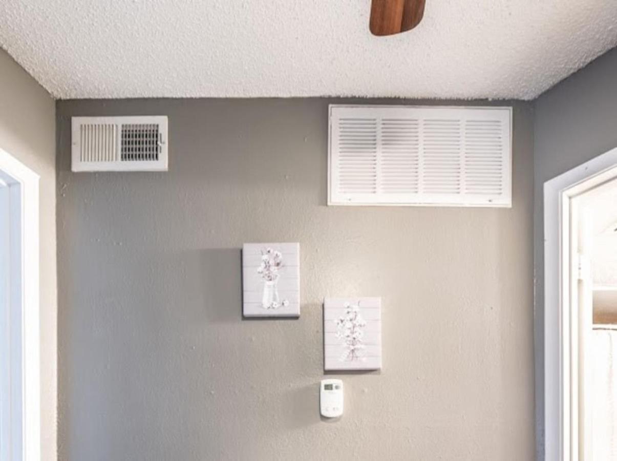 Apartment Affordable With Balcony