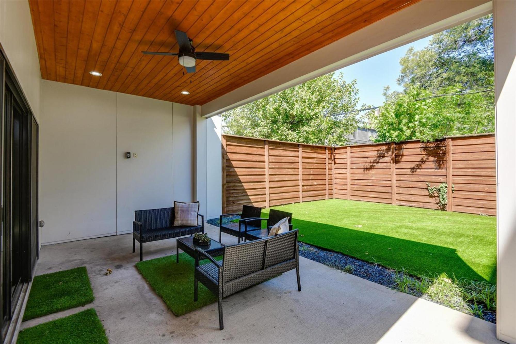 Townhouse Uptown Private Patio *