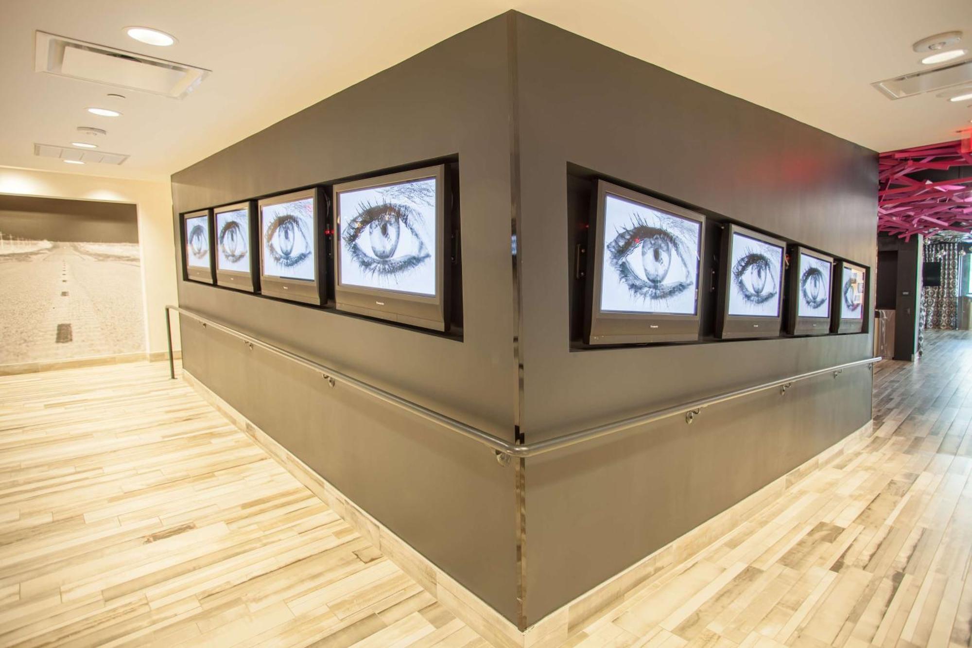 Lorenzo Dallas, Tapestry Collection By Hilton 4* Dallas