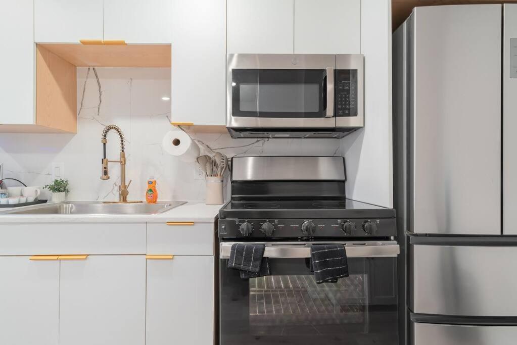 Downtown Modern Cozy Apartment