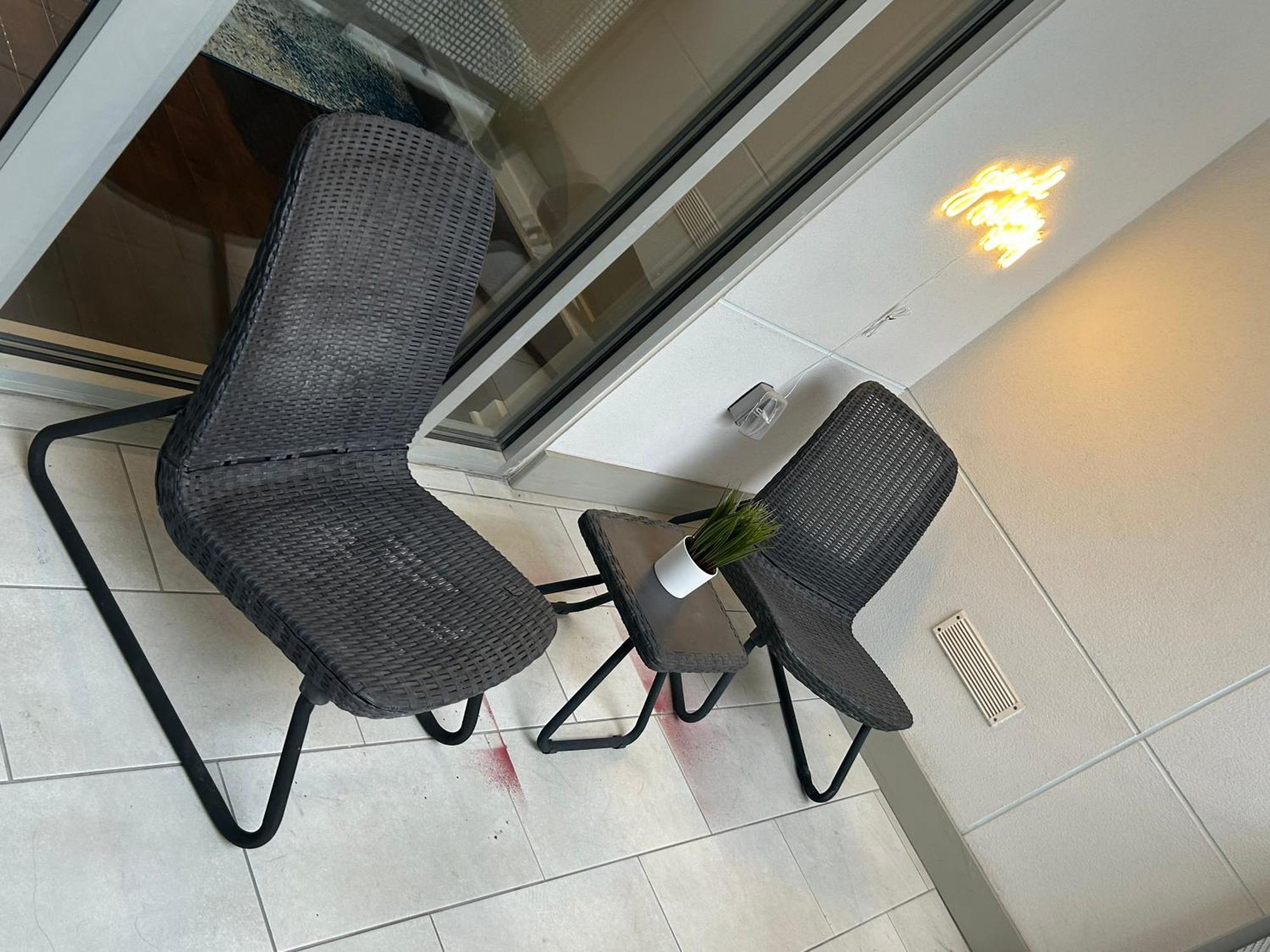 On The Go Apartment Dallas