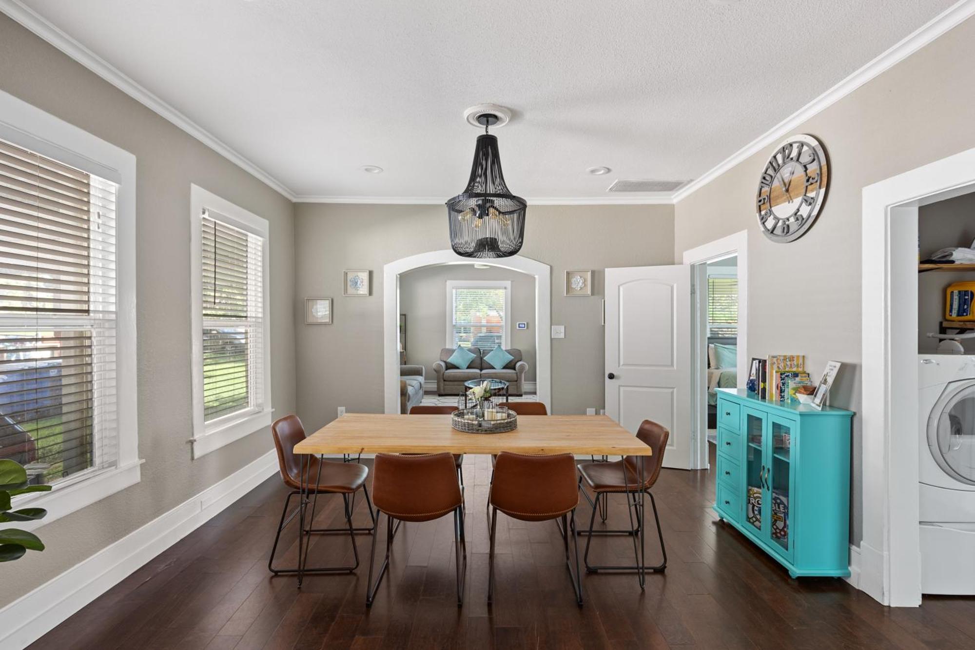 Holiday home Charming Craftsman Close By Bishop Arts & Downtown