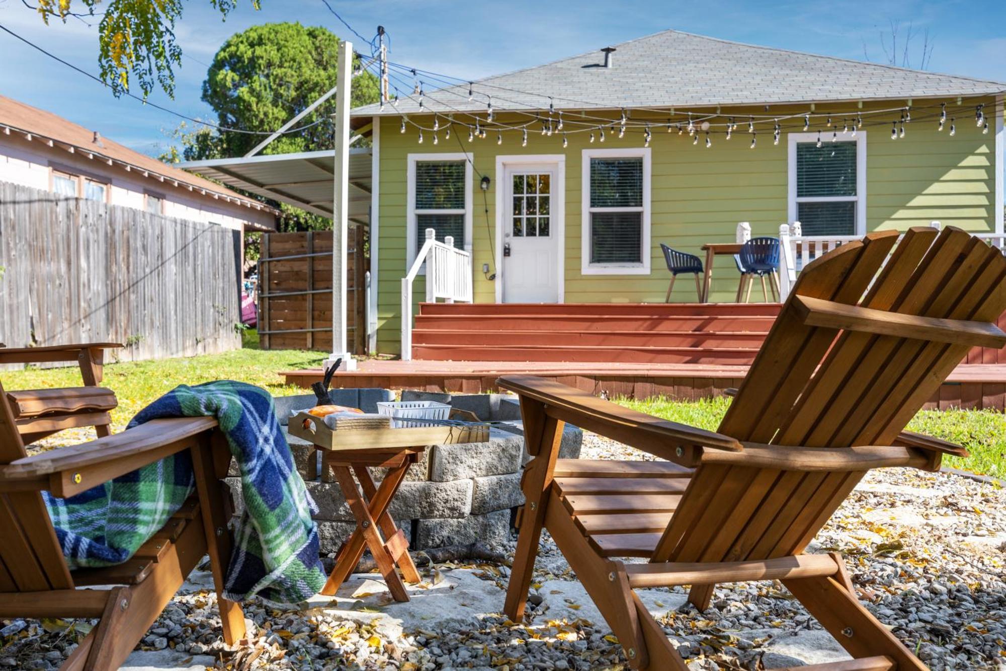 Holiday home Charming Craftsman Close By Bishop Arts & Downtown *