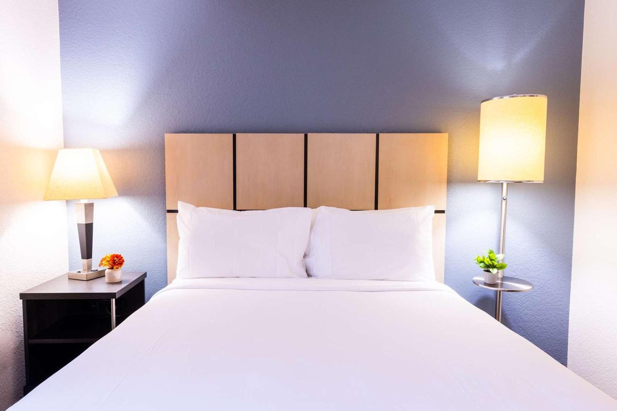 Hotel Sonesta Simply Galleria Dallas