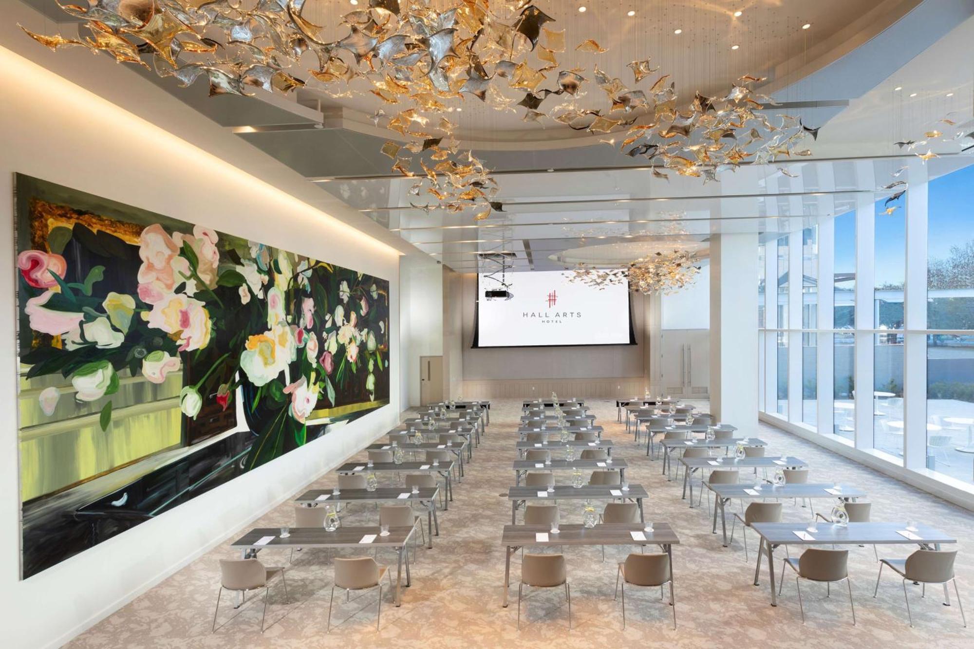 Hall Arts Dallas, Curio Collection By Hilton Dallas