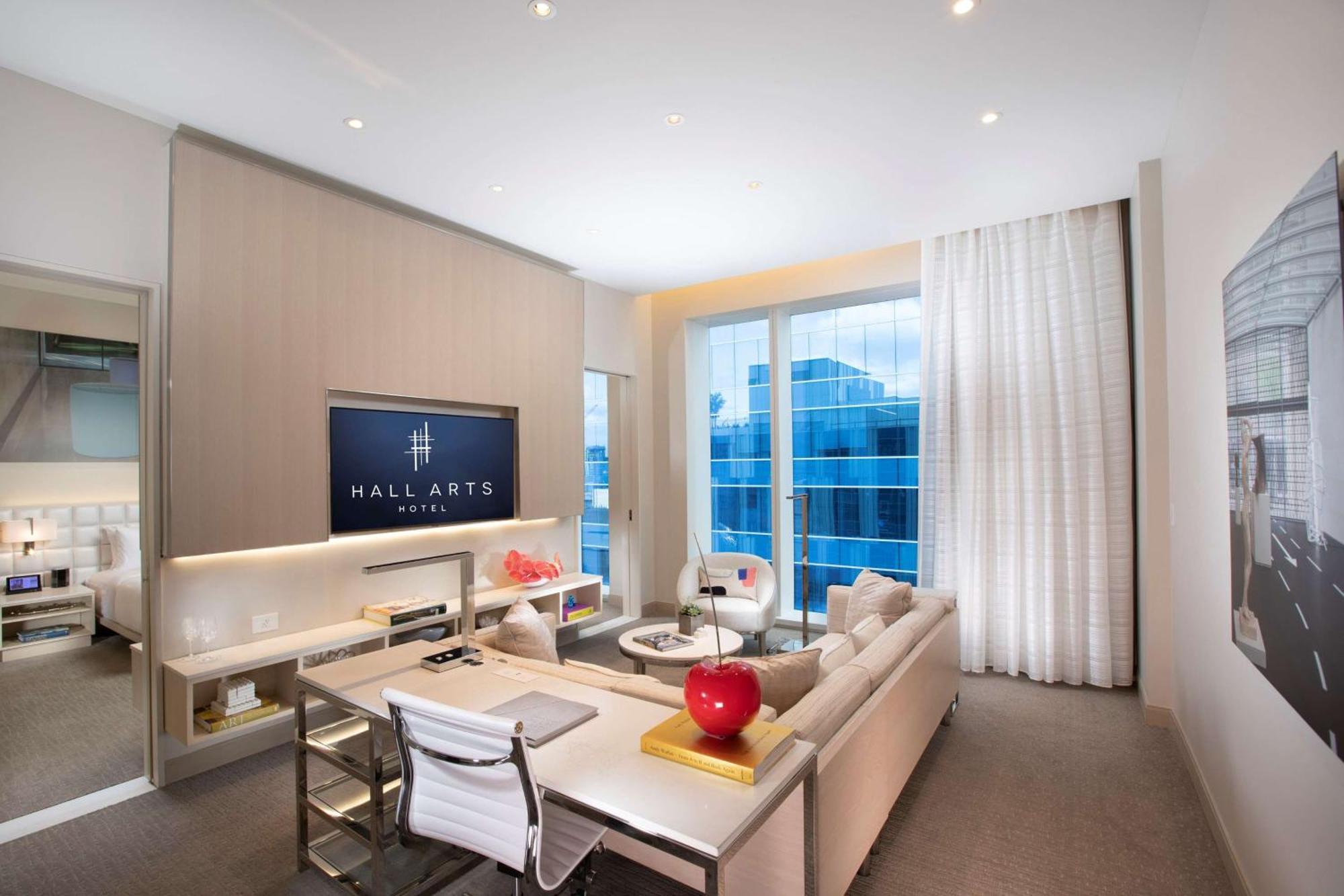Hotel Hall Arts Dallas, Curio Collection By Hilton 5*