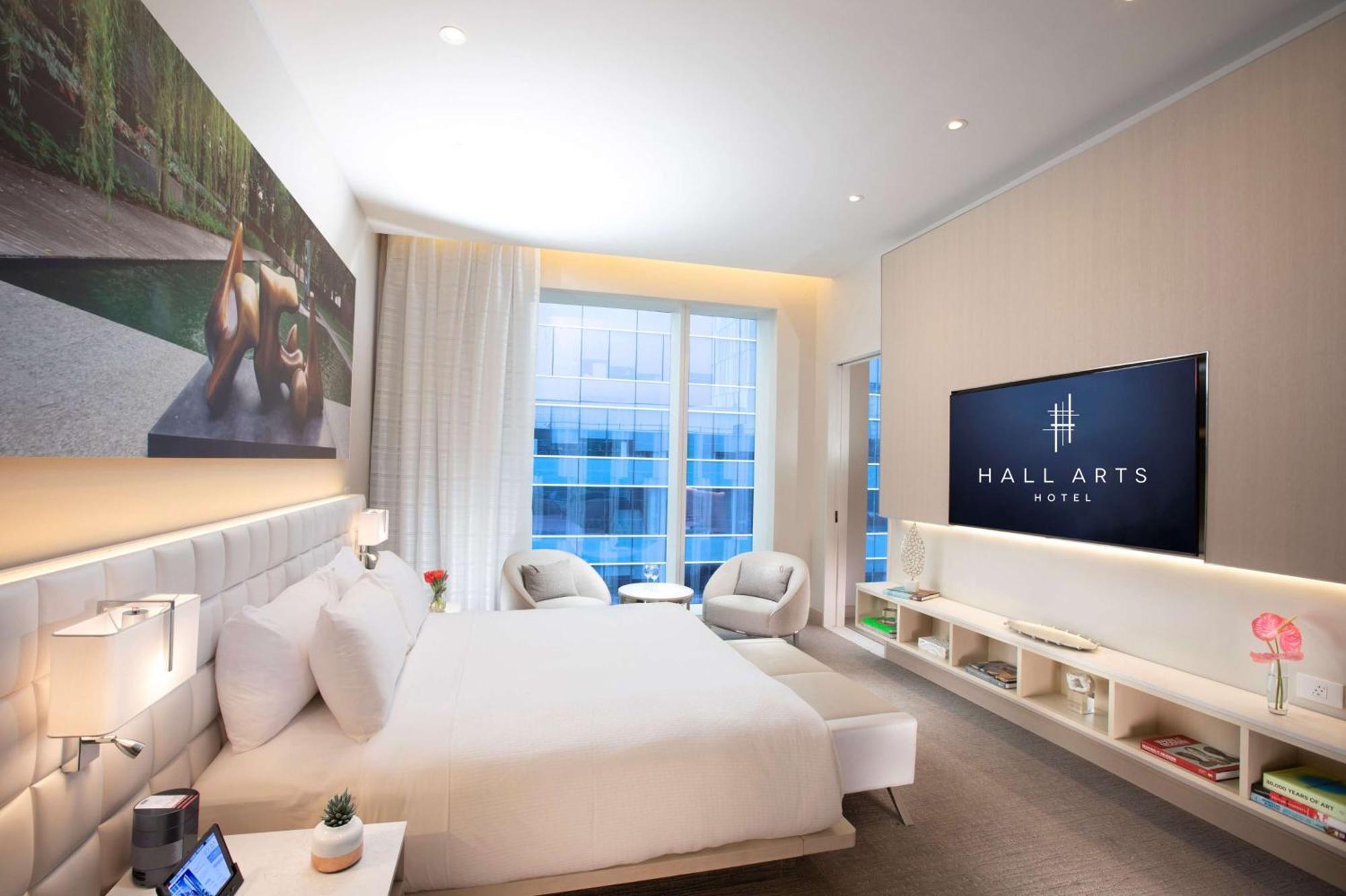 Hotel Hall Arts Dallas, Curio Collection By Hilton Dallas
