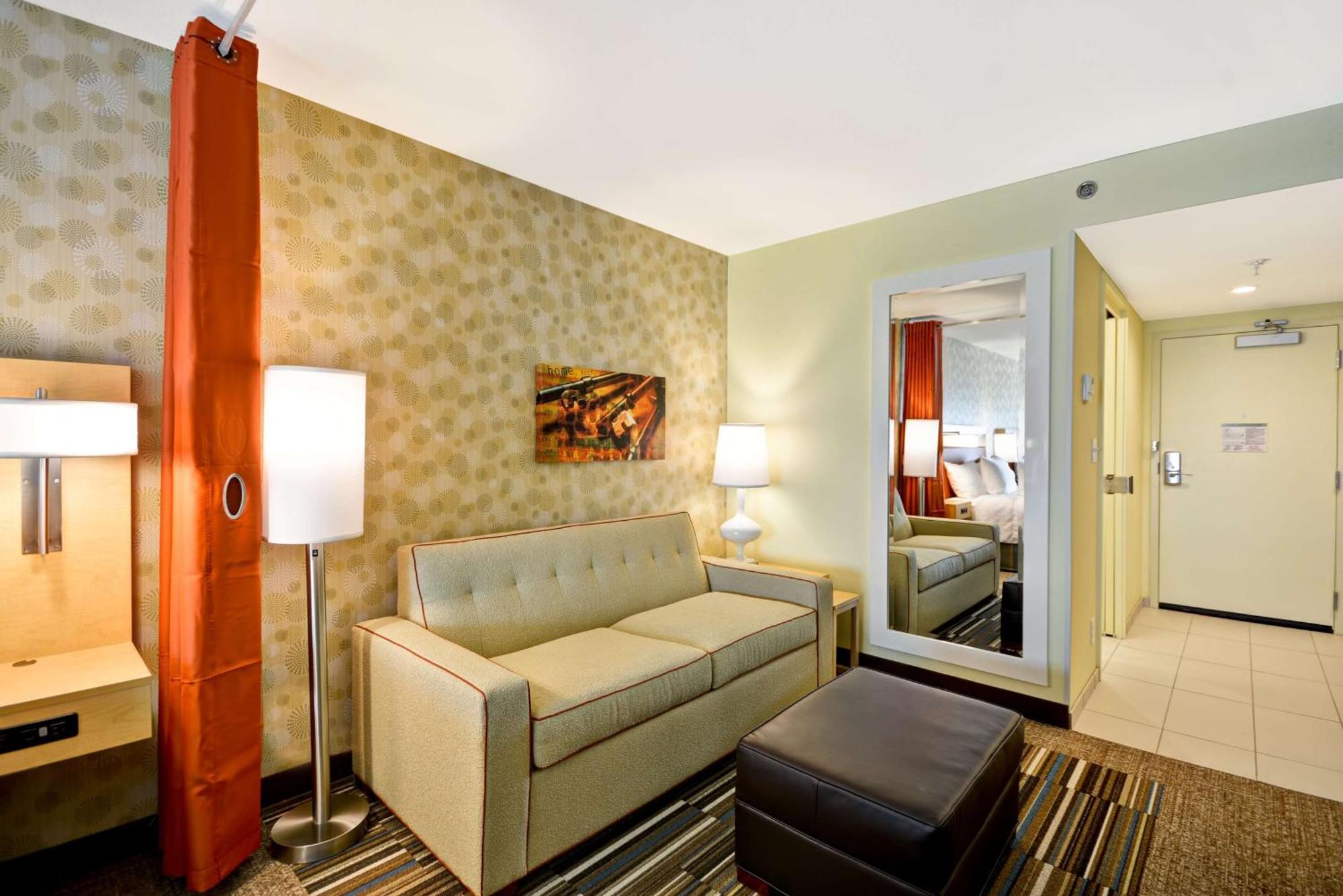 Hotel Home2 By Hilton North Park