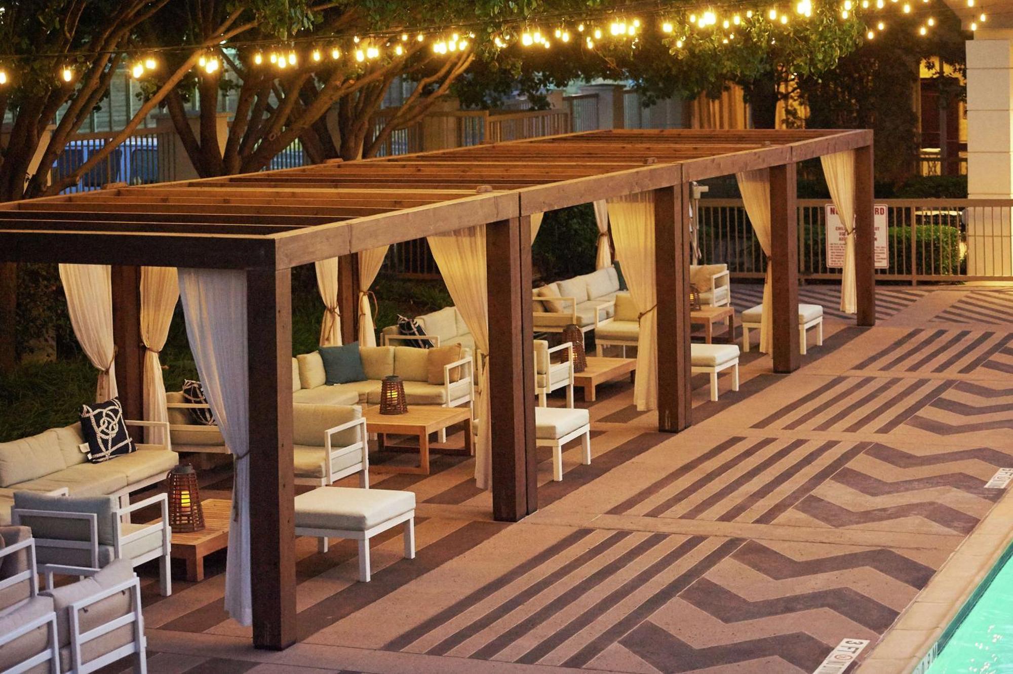 Doubletree By Hilton Market Center 3* Dallas