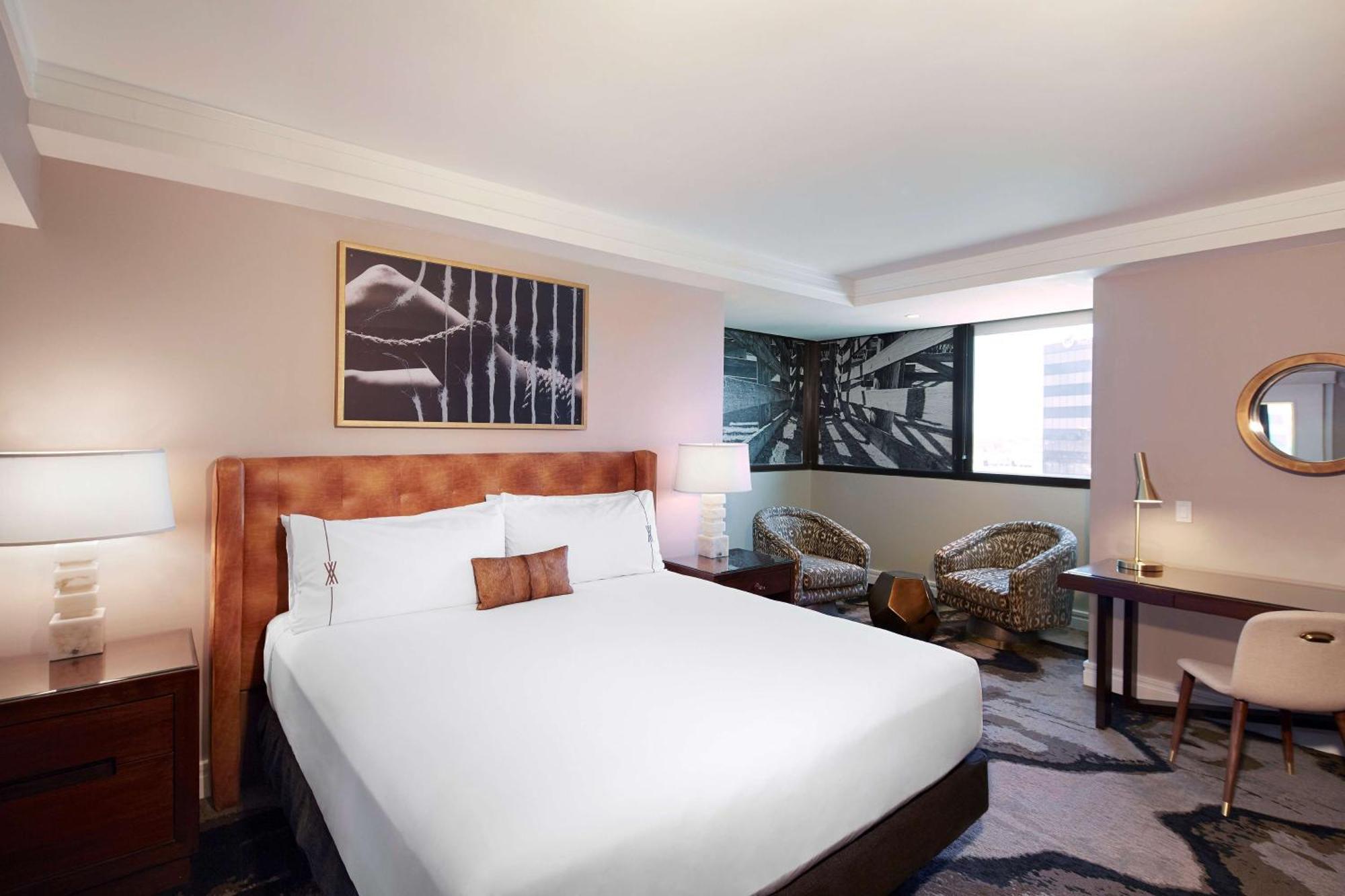 The Highland Dallas, Curio Collection By Hilton 4*