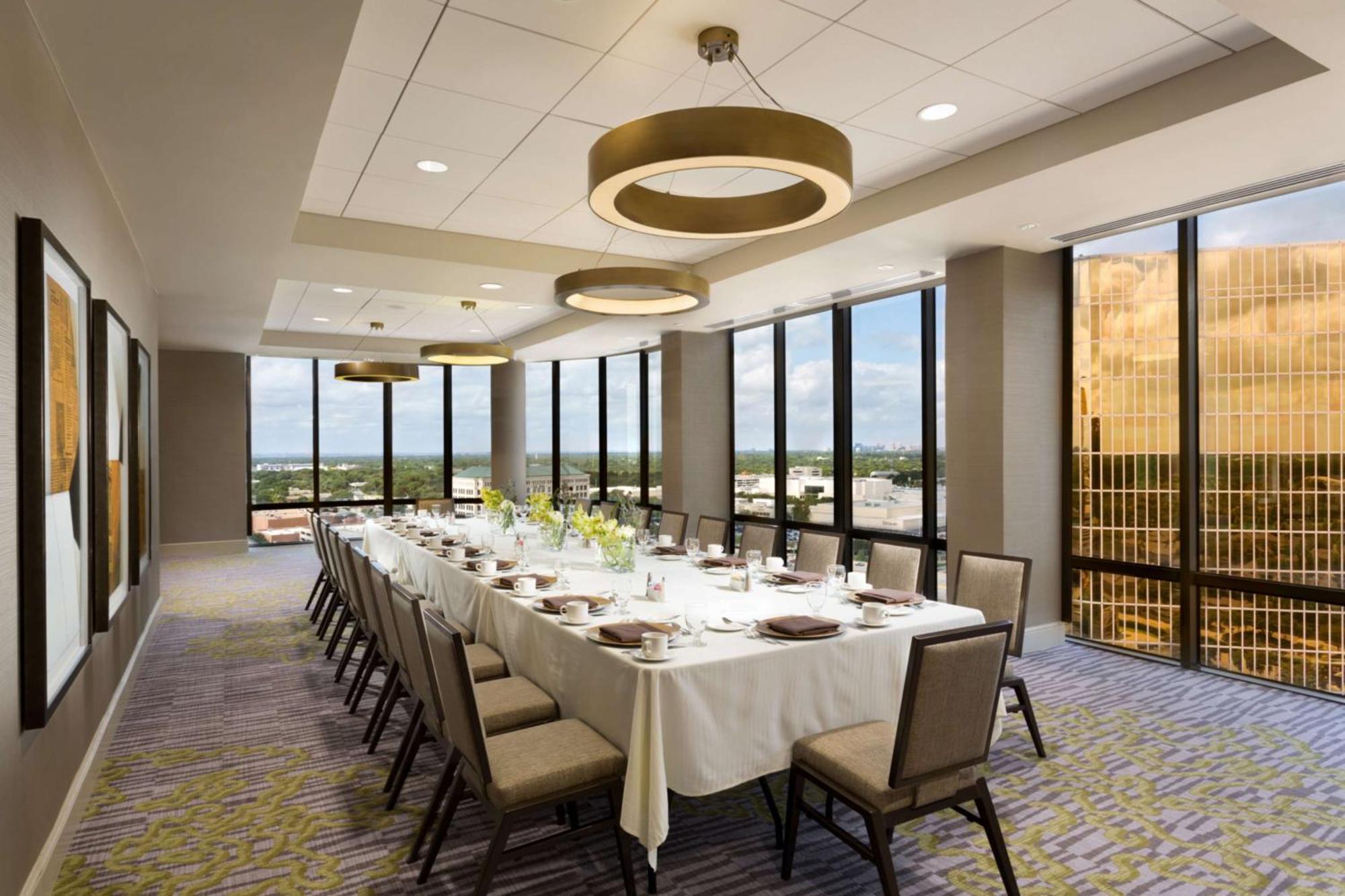 Doubletree By Hilton Campbell Centre 4* Dallas