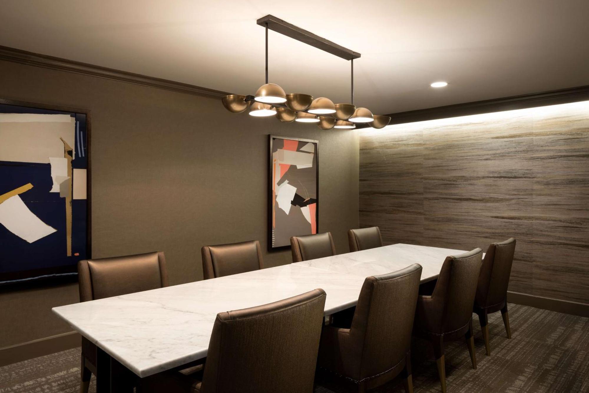 Doubletree By Hilton Campbell Centre 4*