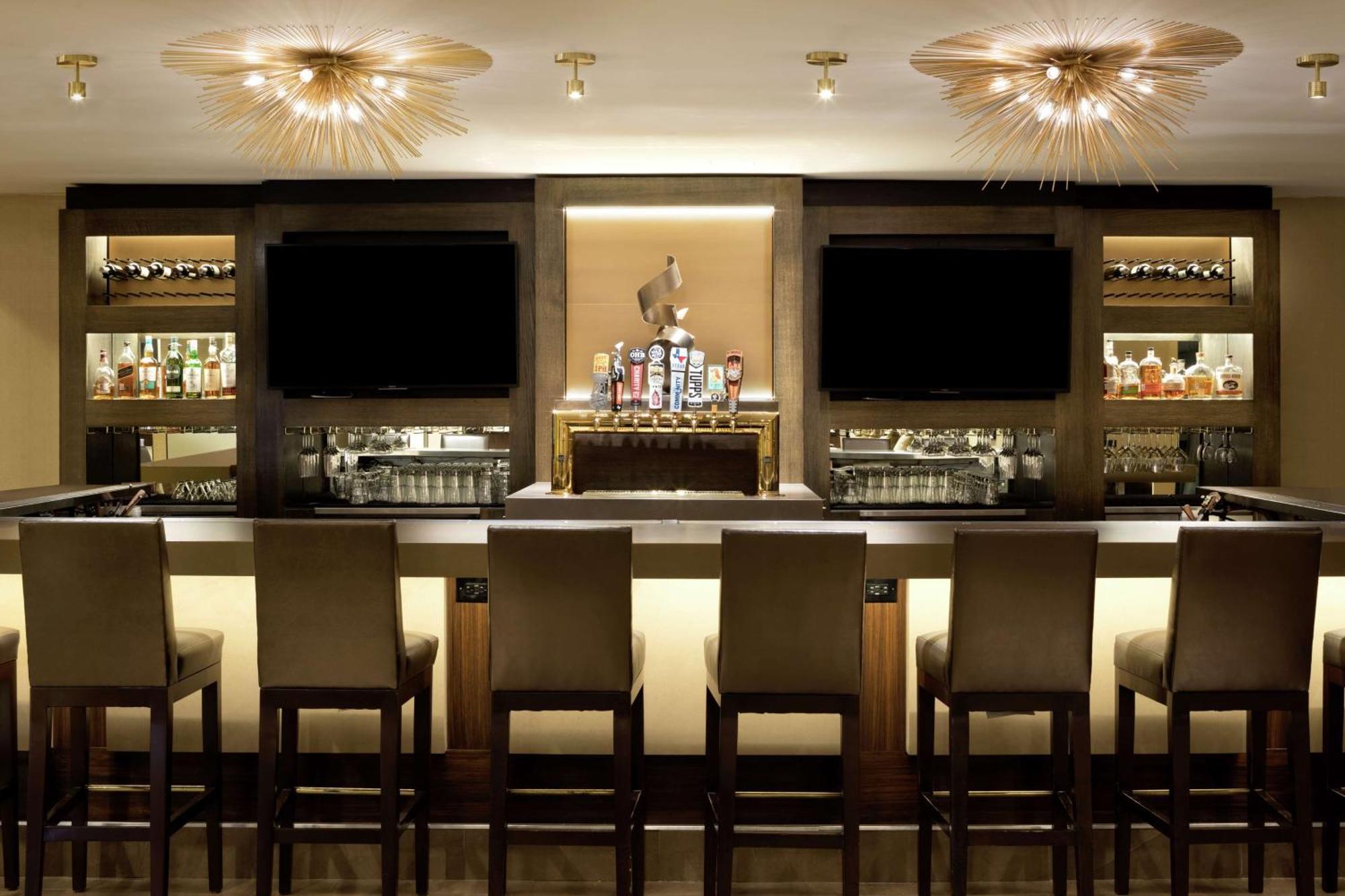 Hotel Doubletree By Hilton Campbell Centre Dallas