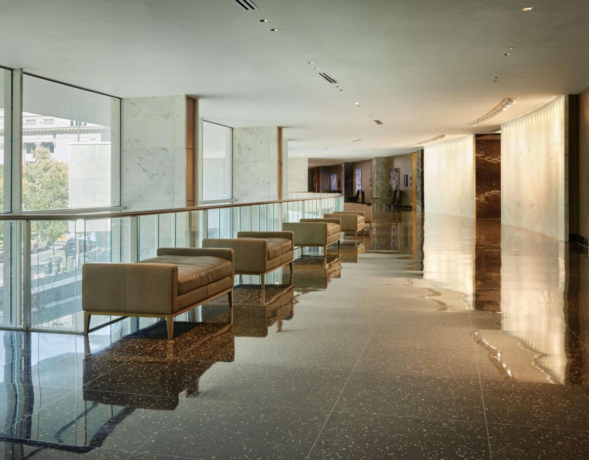The Statler Dallas, Curio Collection By Hilton 4*