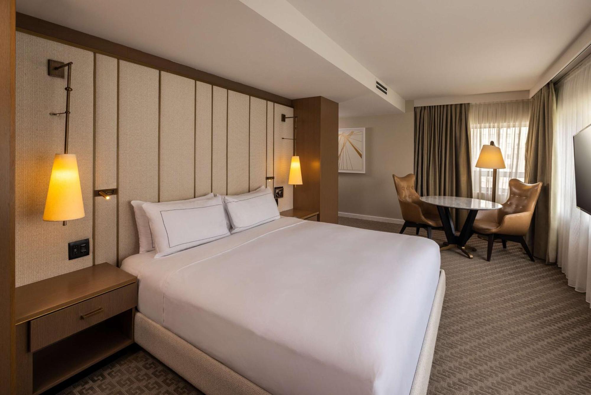 The Statler Dallas, Curio Collection By Hilton Hotel Dallas