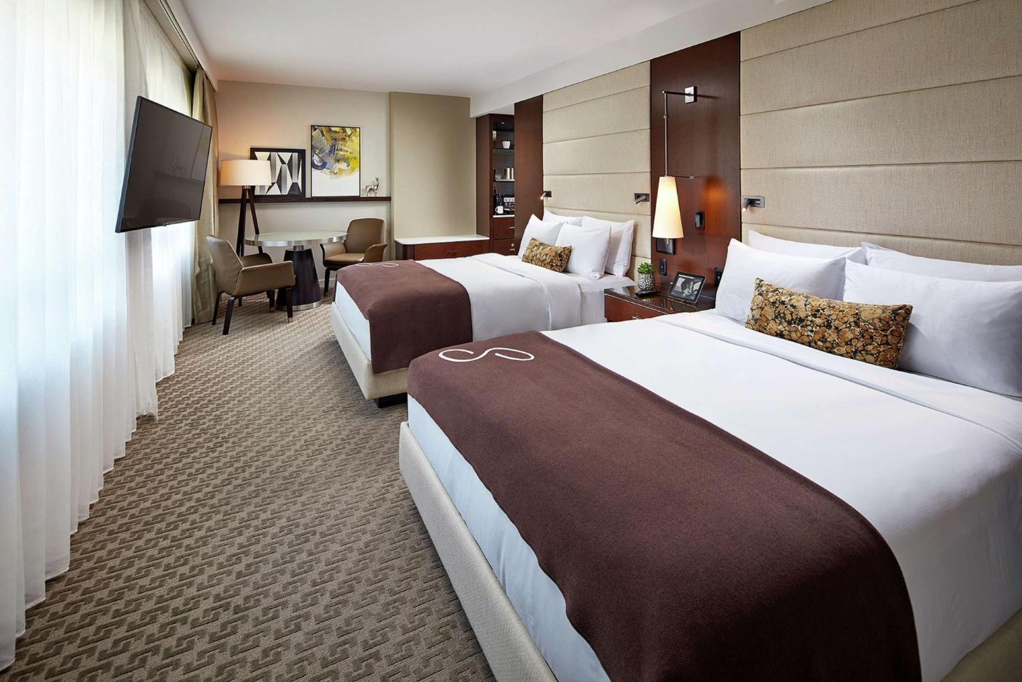 Hotel The Statler Dallas, Curio Collection By Hilton
