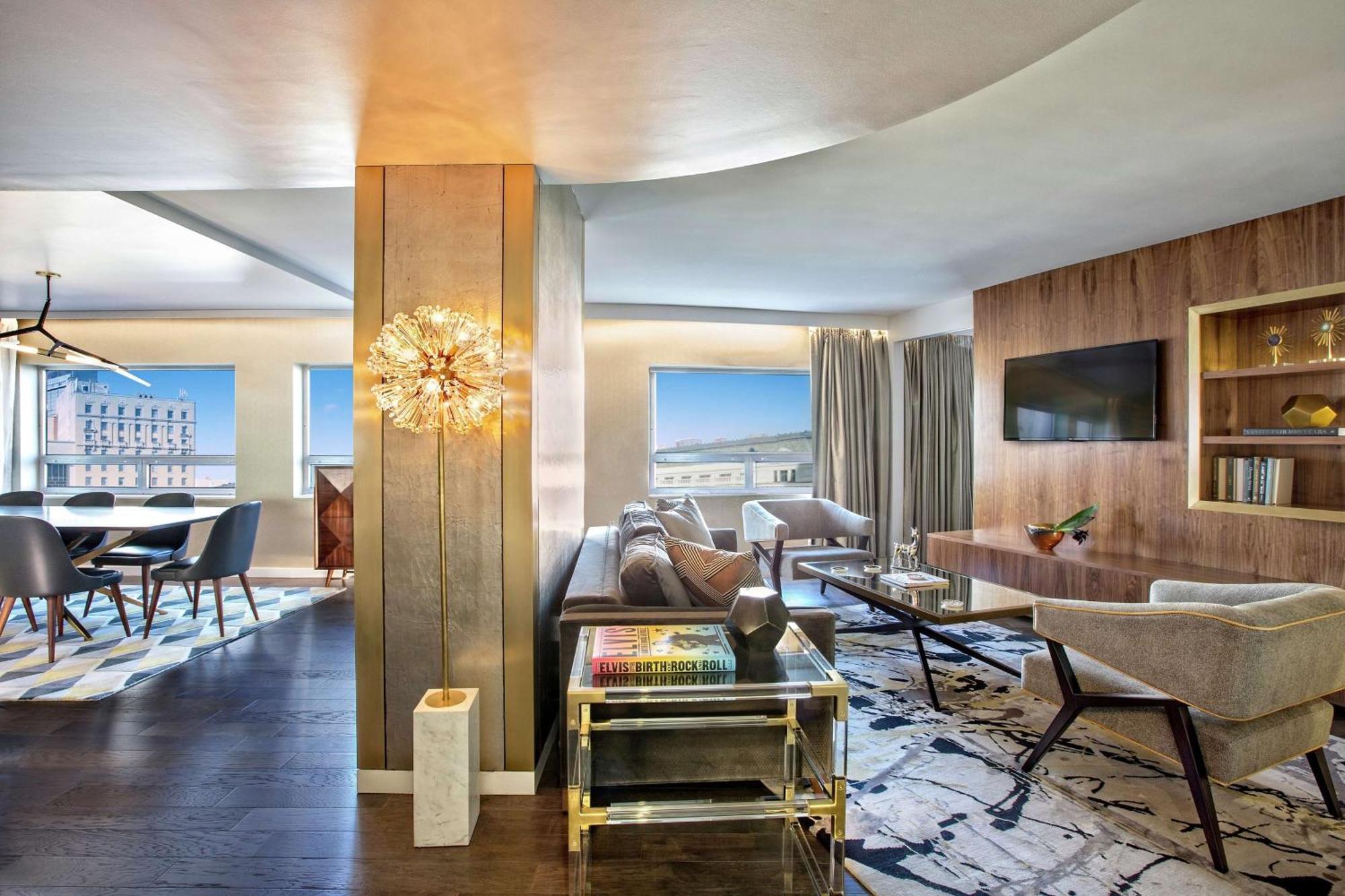 The Statler Dallas, Curio Collection By Hilton Dallas