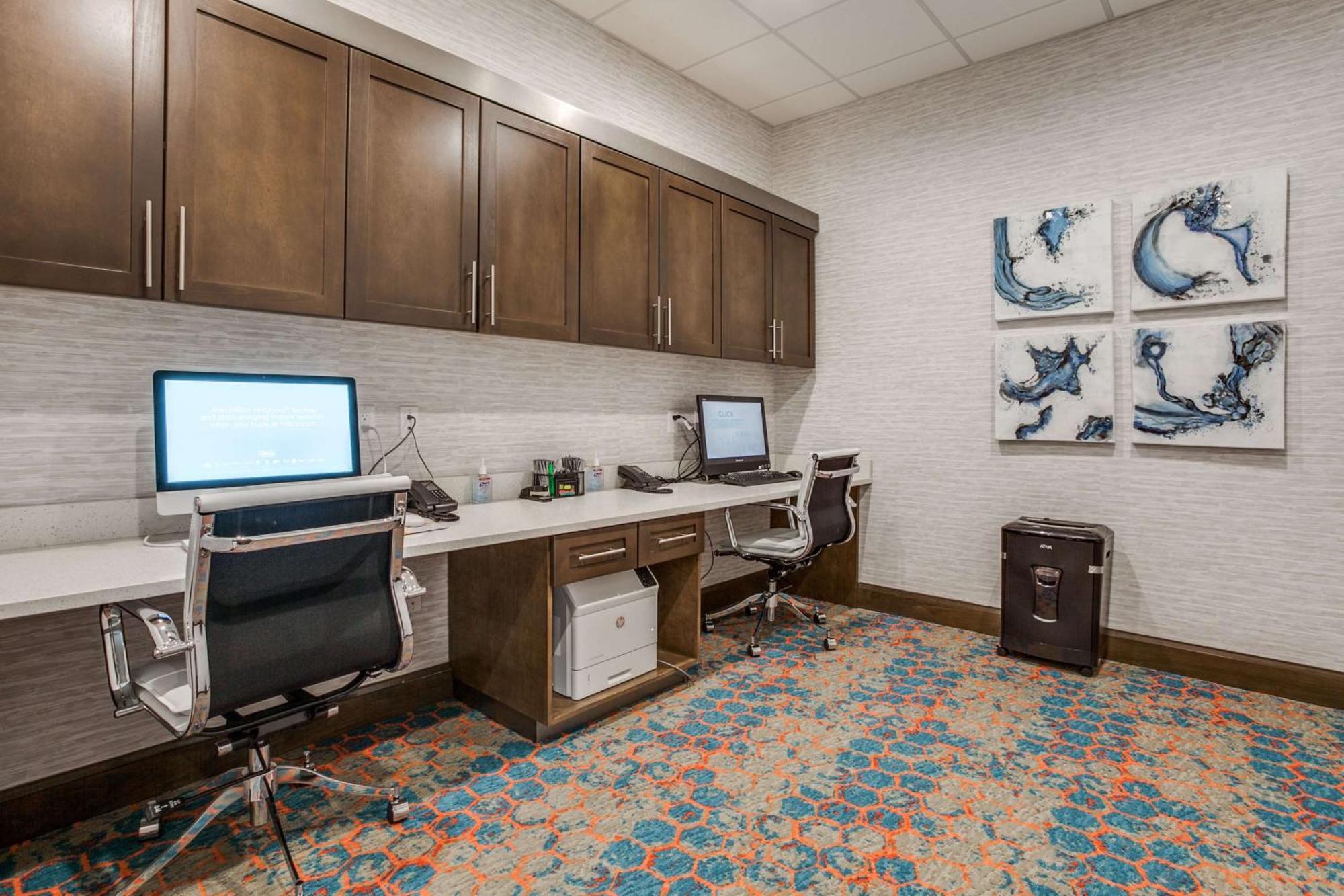 Hampton Inn & Suites Dallas-Central Expy/North Park Area 3* Dallas