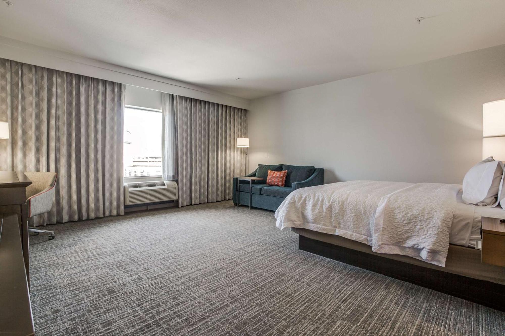Hotel Hampton Inn & Suites Dallas-Central Expy/North Park Area