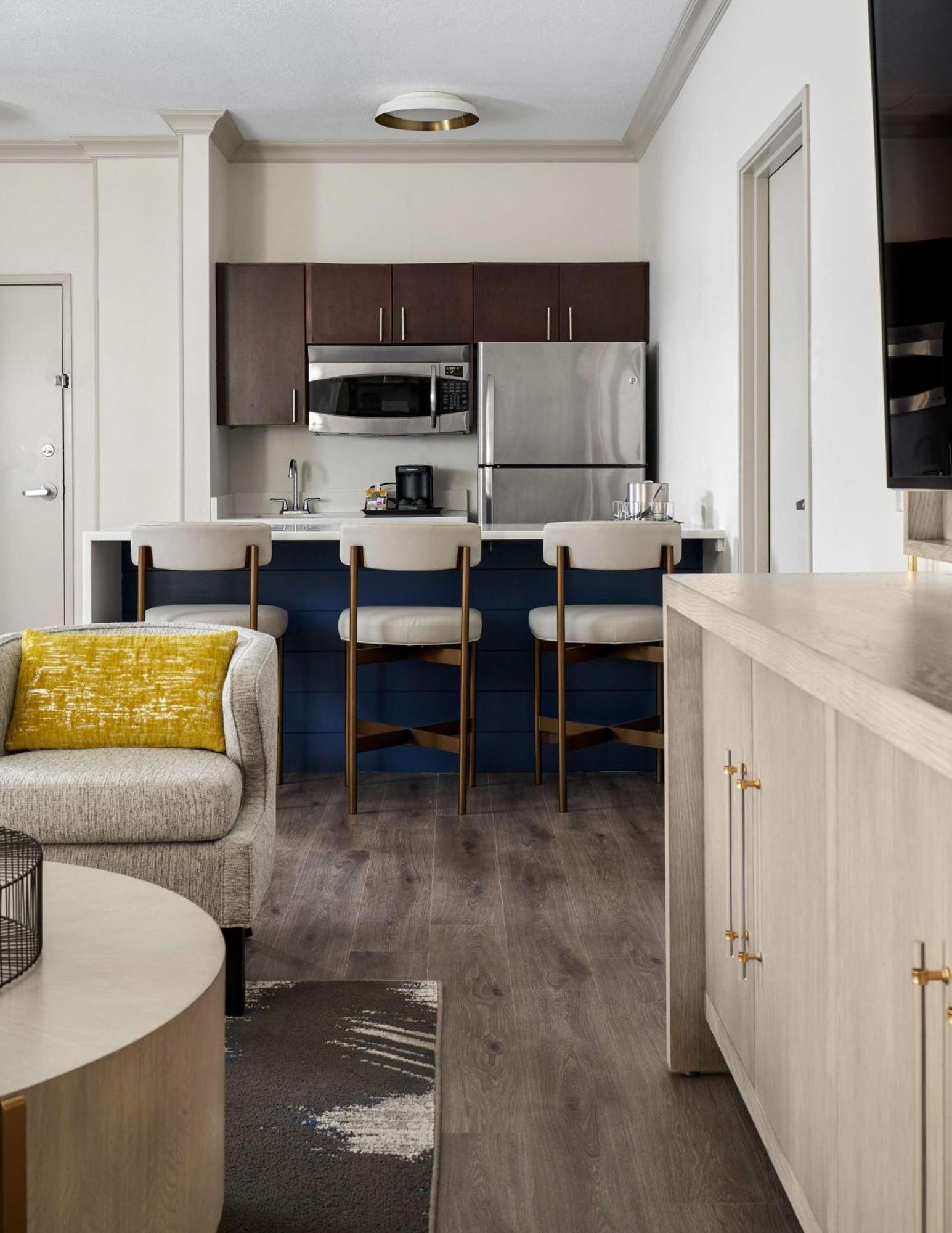 Hotel Doubletree By Hilton - Field Dallas