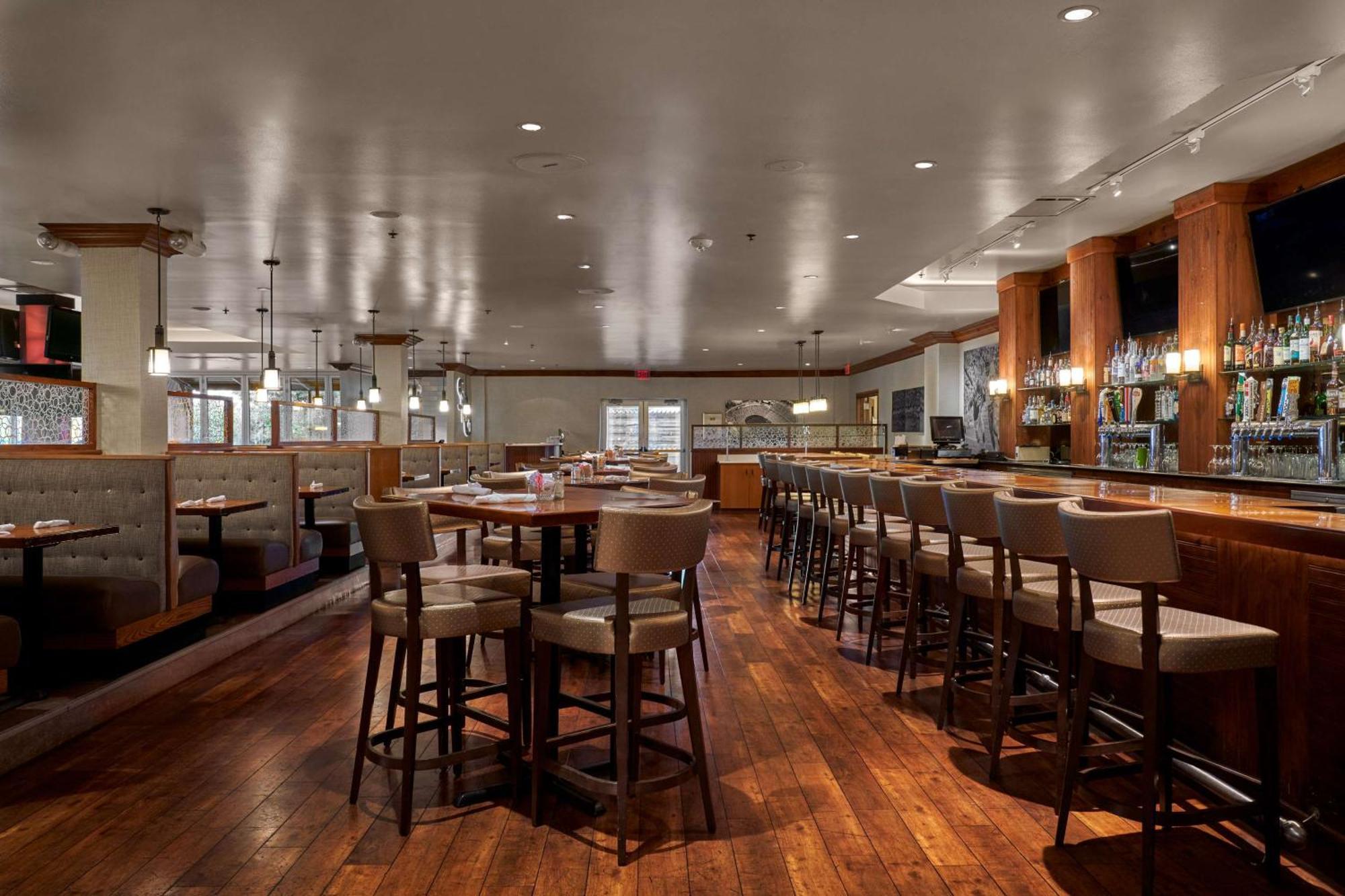Doubletree By Hilton - Field 4*