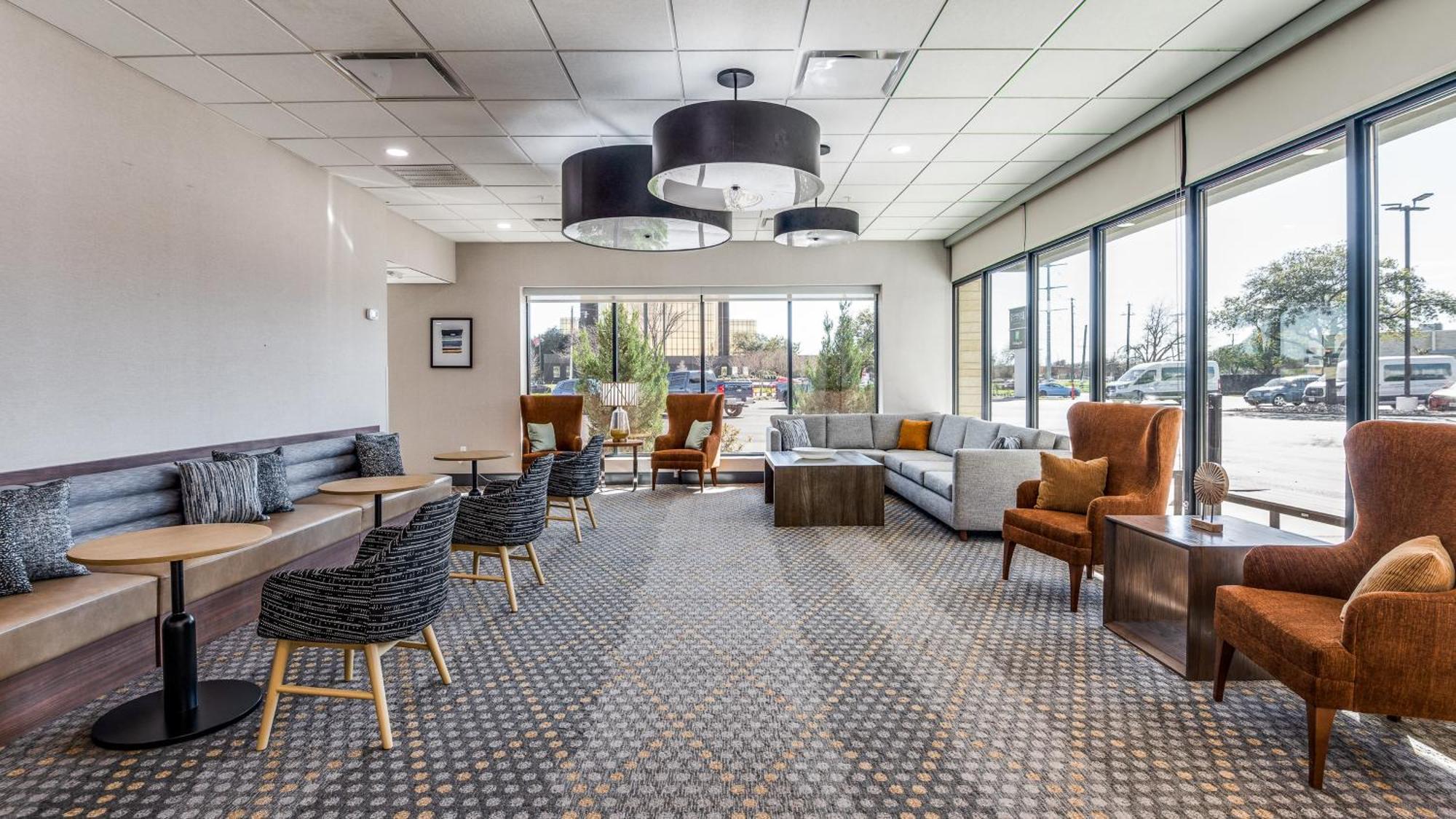 Staybridge Market Ctr Field, An Ihg 3*