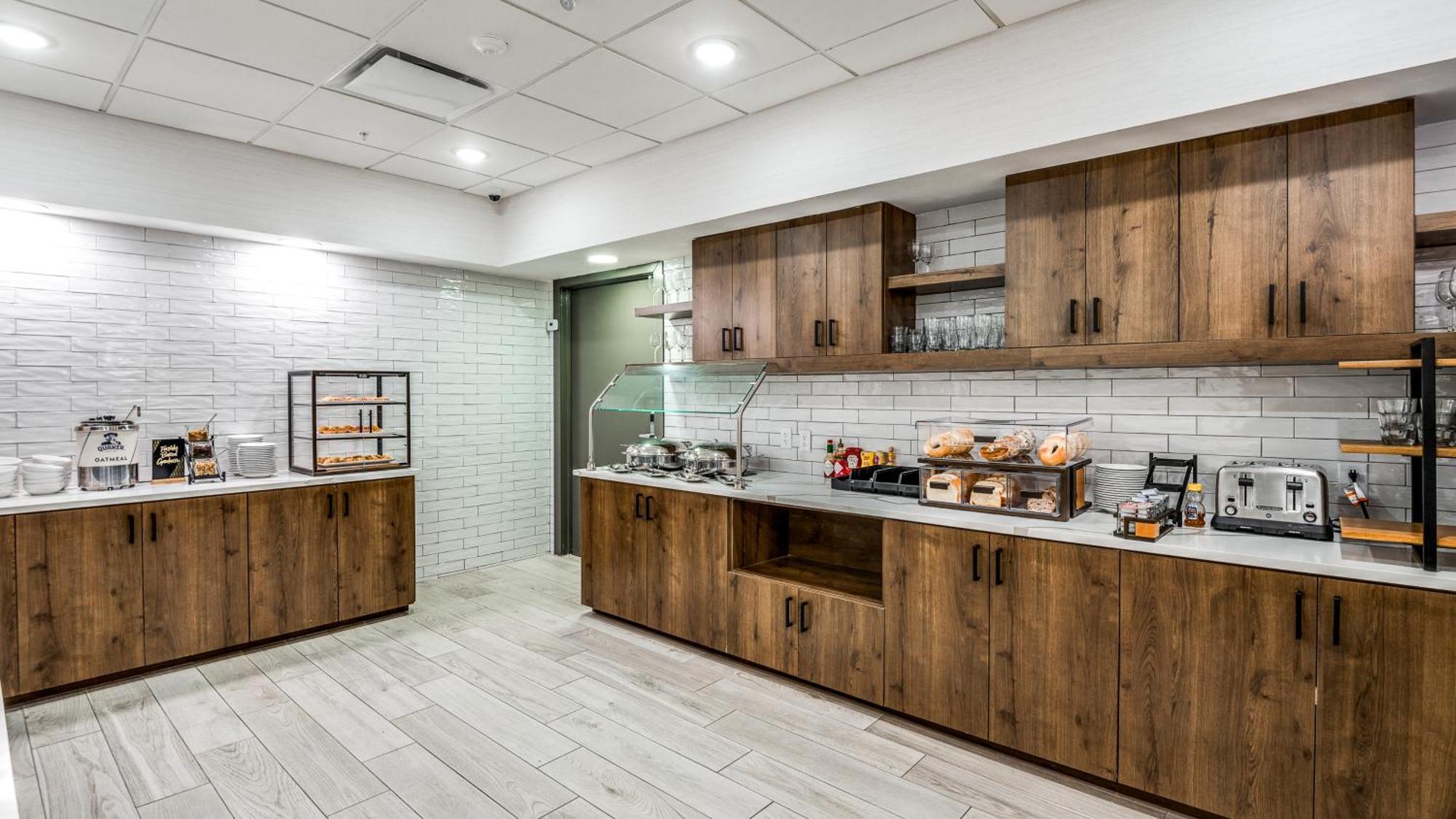 Hotel Staybridge Market Ctr Field, An Ihg