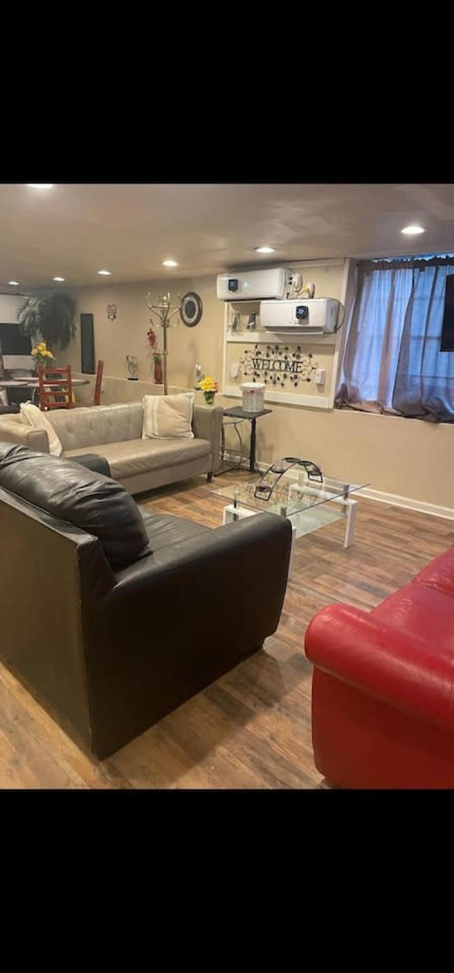Apartment Adorable Spacious With Private Entrance