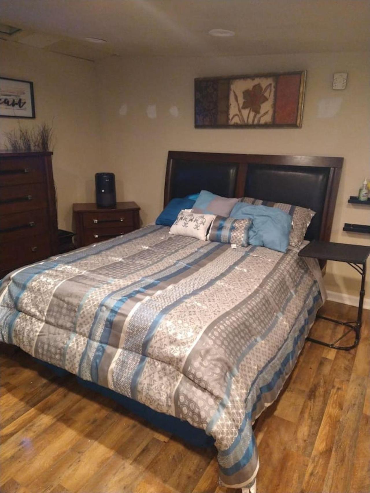 Adorable Spacious With Private Entrance Dallas