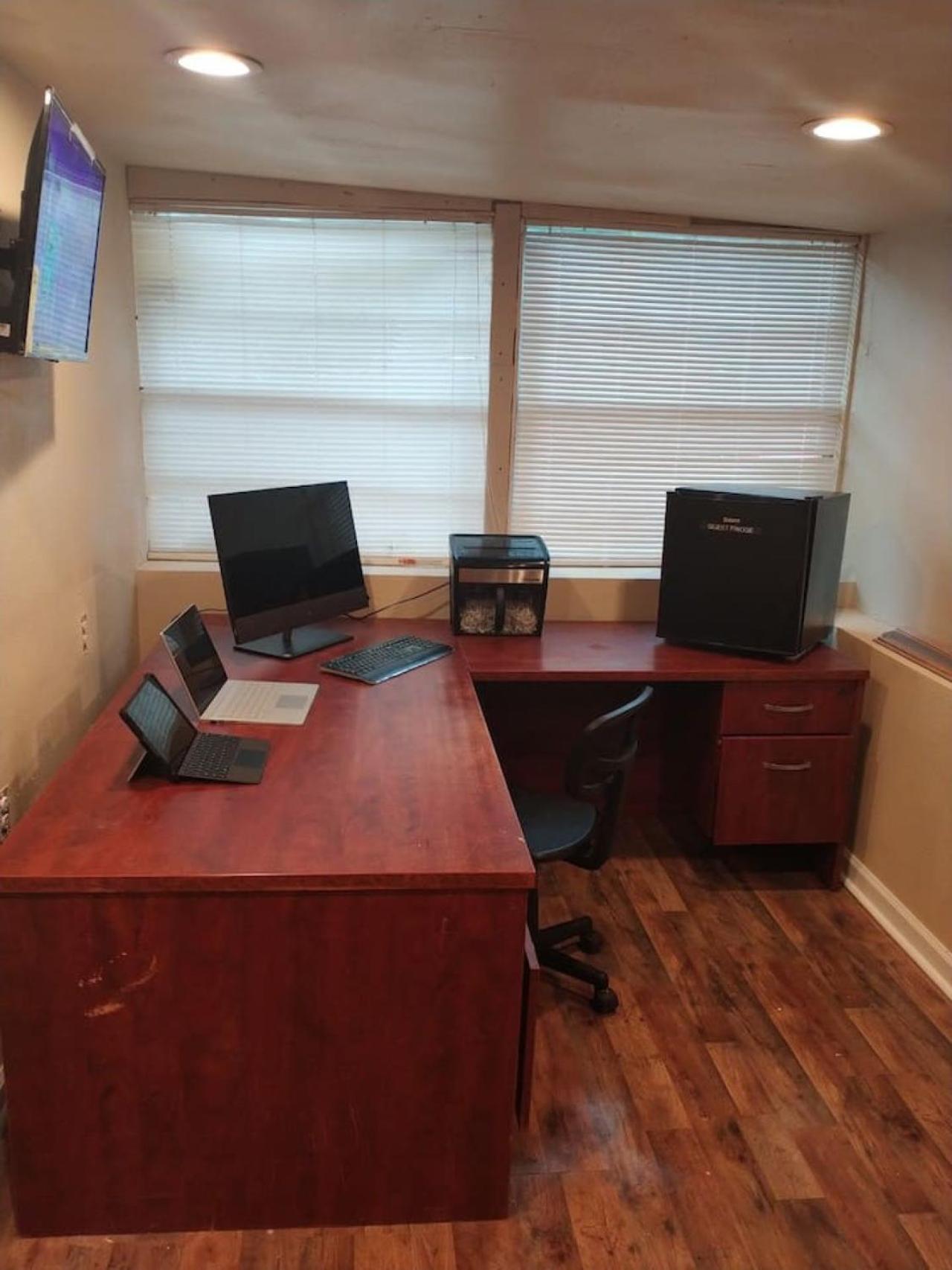 Apartment Adorable Spacious With Private Entrance Dallas