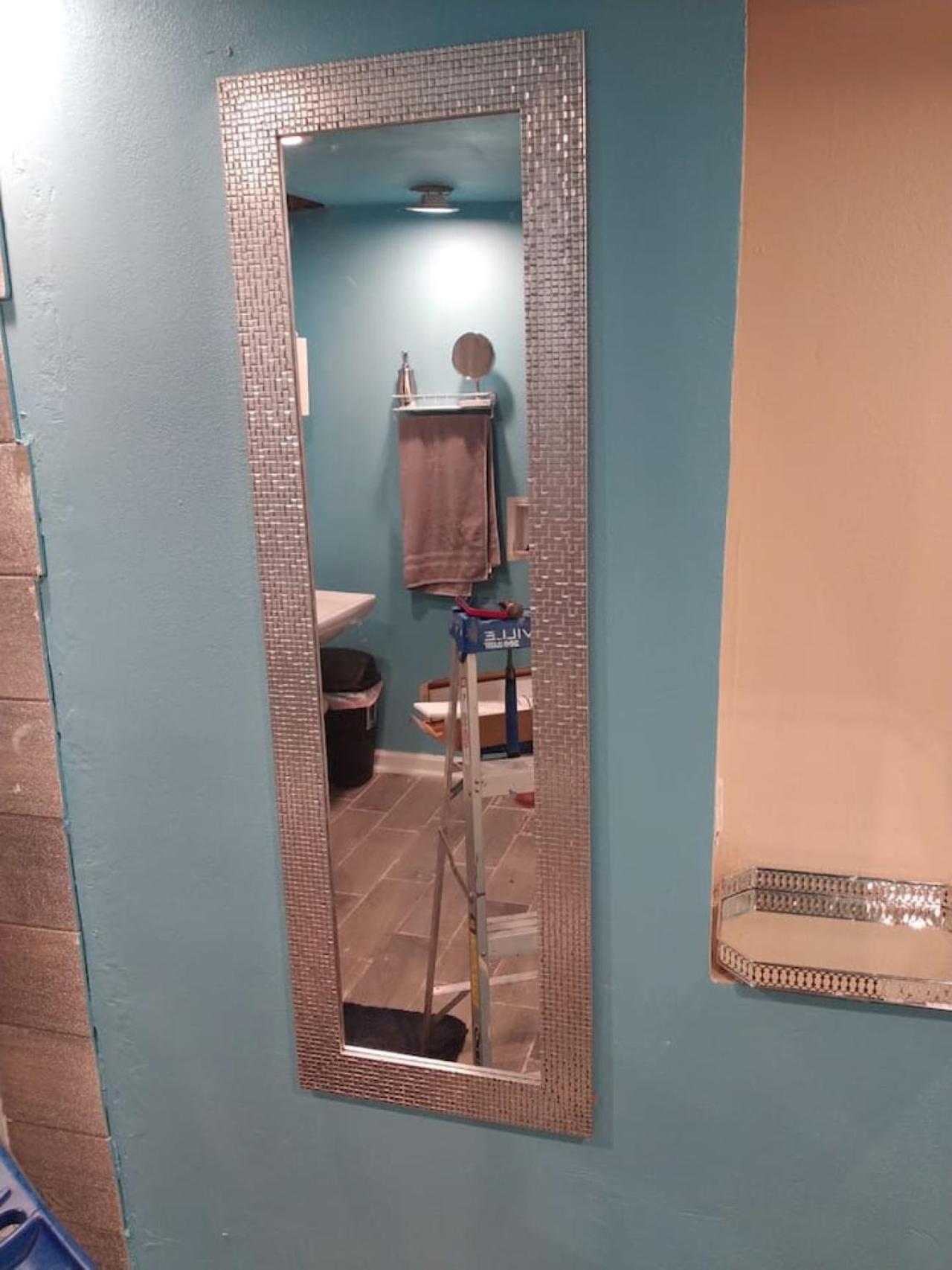 Adorable Spacious With Private Entrance *