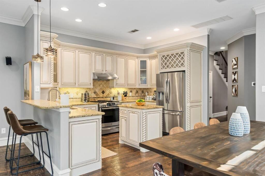 Luxury 4br With Game And Fire Pit