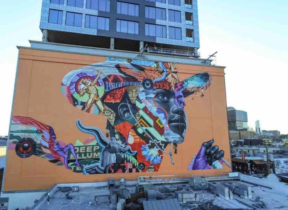 Apartment Deep Ellum Art Novea Dallas